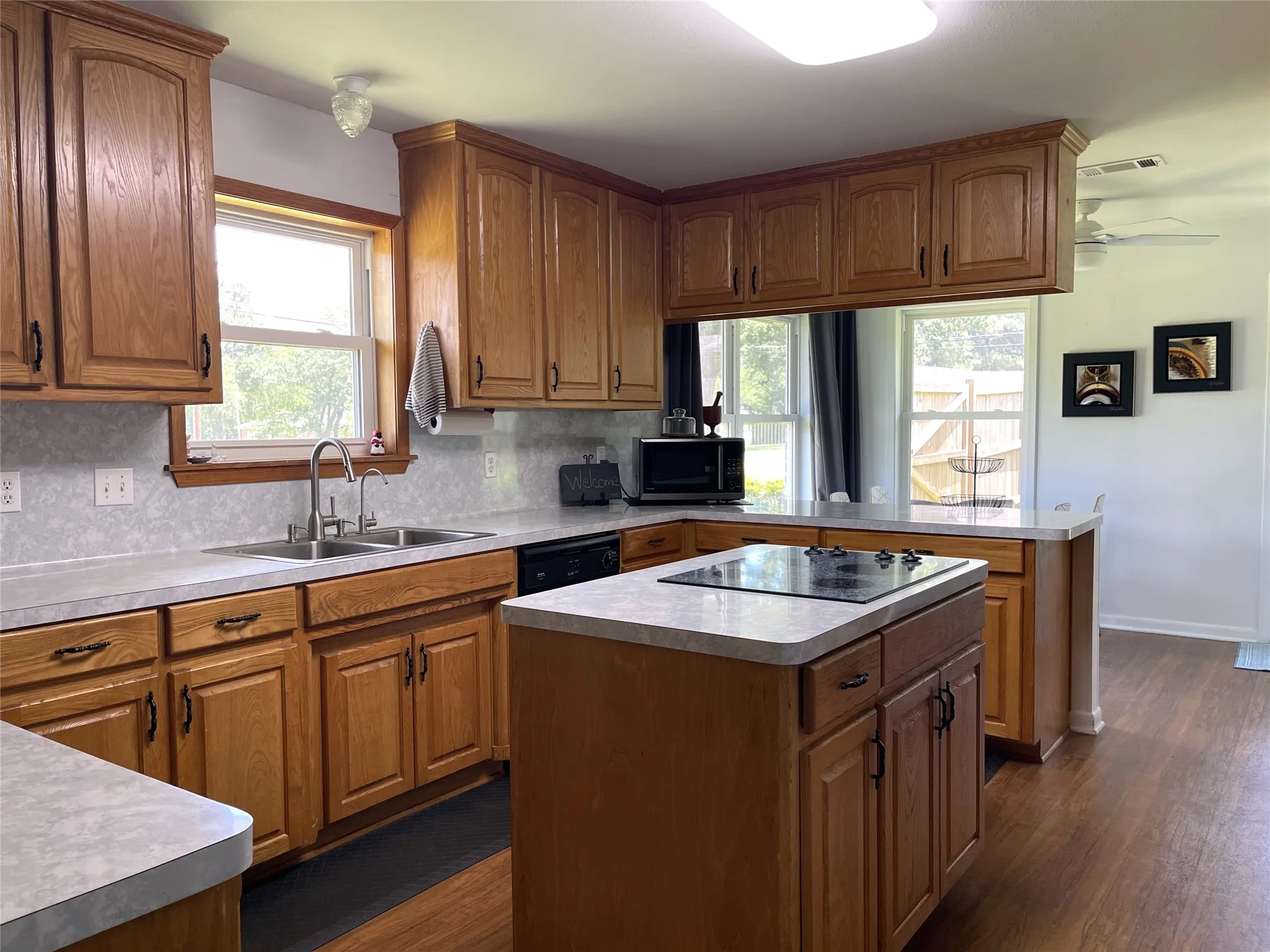 Island Kitchen