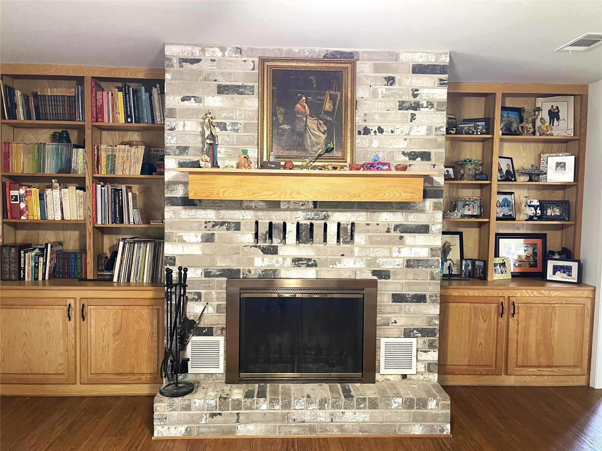 Single Family Residence For Sale in Freestone County , 141 Fm 27 W, Fairfield, Texas 75840, 2 Bedroom, 2 Bathroom, 2 Garage spaces, 2,013 Sqft, built in 1999, mls#21284257, Real Estate Agent in Fairfield, Homes For Sale in Freestone county, Homes For Sale in Fairfield, Realtor in Fairfield Texas, Real Estate Brokerage Independent Realty Texas, Luminita Cordes Realtor