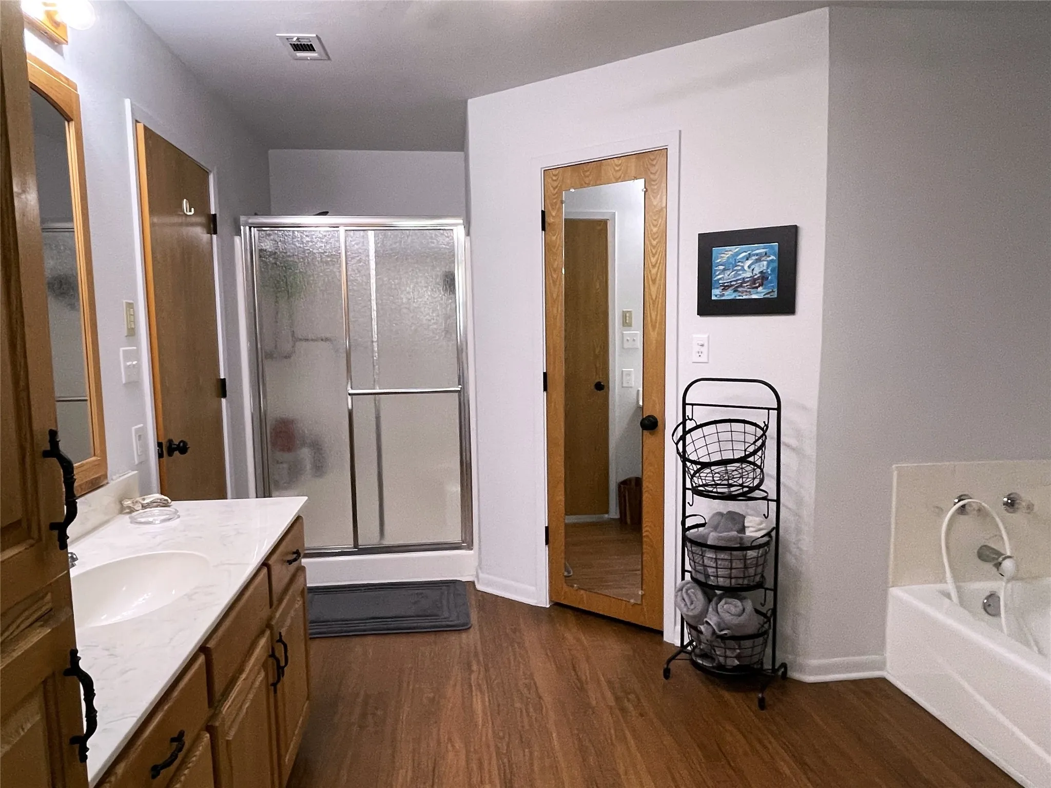Single Family Residence For Sale in Freestone County , 141 Fm 27 W, Fairfield, Texas 75840, 2 Bedroom, 2 Bathroom, 2 Garage spaces, 2,013 Sqft, built in 1999, mls#21284257, Real Estate Agent in Fairfield, Homes For Sale in Freestone county, Homes For Sale in Fairfield, Realtor in Fairfield Texas, Real Estate Brokerage Independent Realty Texas, Luminita Cordes Realtor
