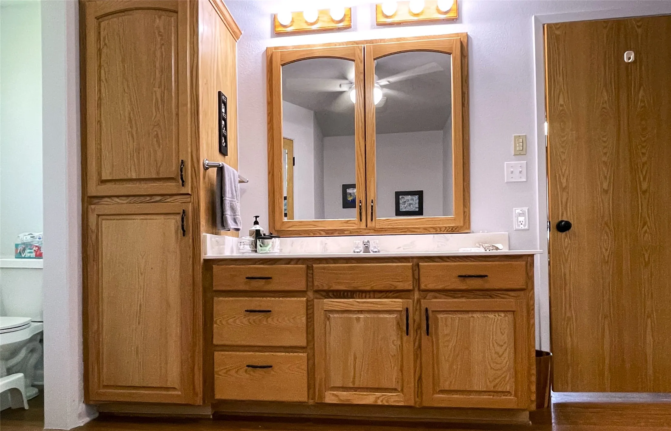 Single Family Residence For Sale in Freestone County , 141 Fm 27 W, Fairfield, Texas 75840, 2 Bedroom, 2 Bathroom, 2 Garage spaces, 2,013 Sqft, built in 1999, mls#21284257, Real Estate Agent in Fairfield, Homes For Sale in Freestone county, Homes For Sale in Fairfield, Realtor in Fairfield Texas, Real Estate Brokerage Independent Realty Texas, Luminita Cordes Realtor