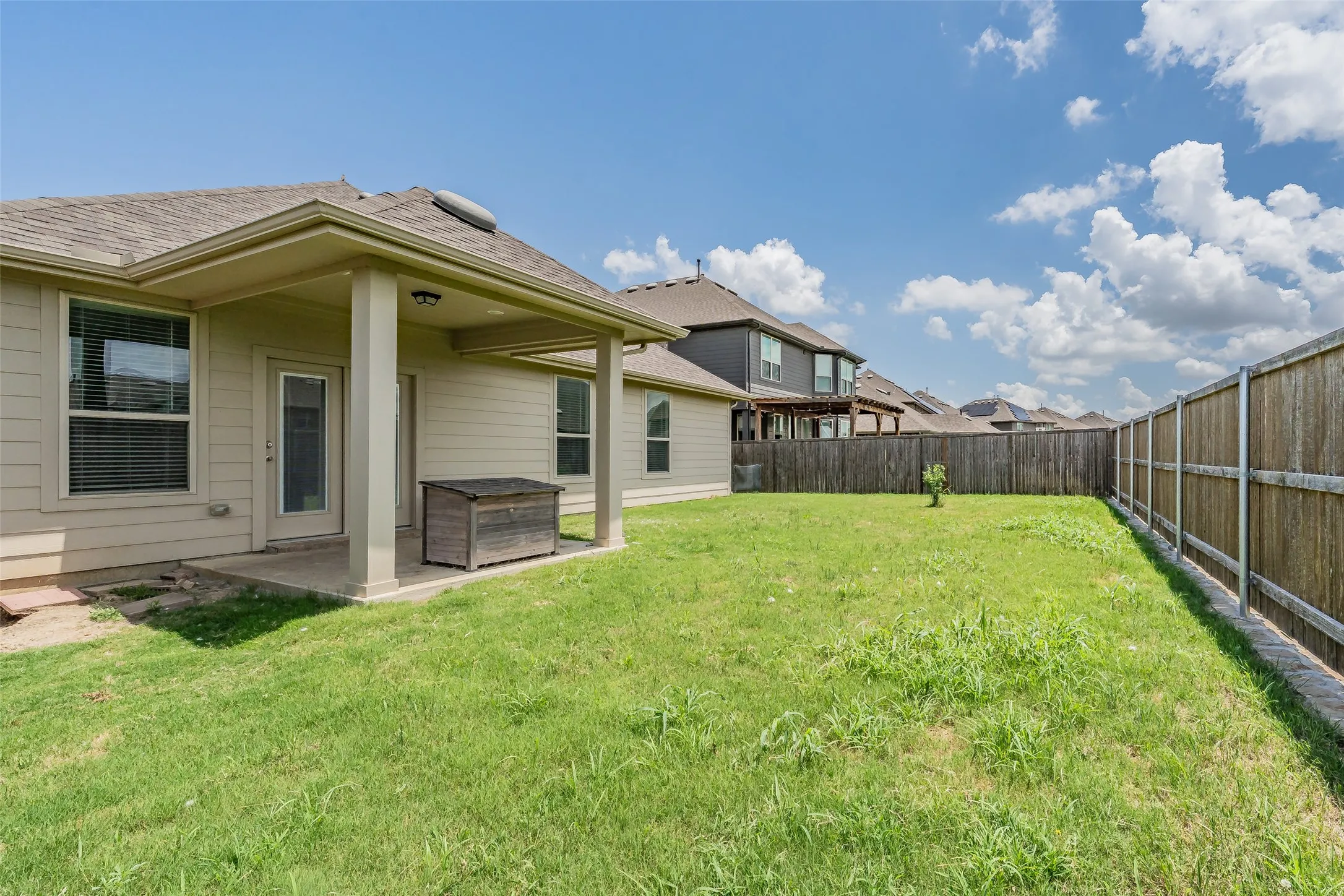 Single Family Residence For Sale in Denton County , 1446 White Water Way, Aubrey, Texas 76227, 4 Bedroom, 3 Bathroom, 3 Garage spaces, 2,214 Sqft, built in 2021, Price $439,000, mls#21277318, Real Estate Agent in Aubrey, Homes For Sale in Denton county, Homes For Sale in Aubrey, Realtor in Aubrey Texas, Real Estate Brokerage Independent Realty Texas, Luminita Cordes Realtor