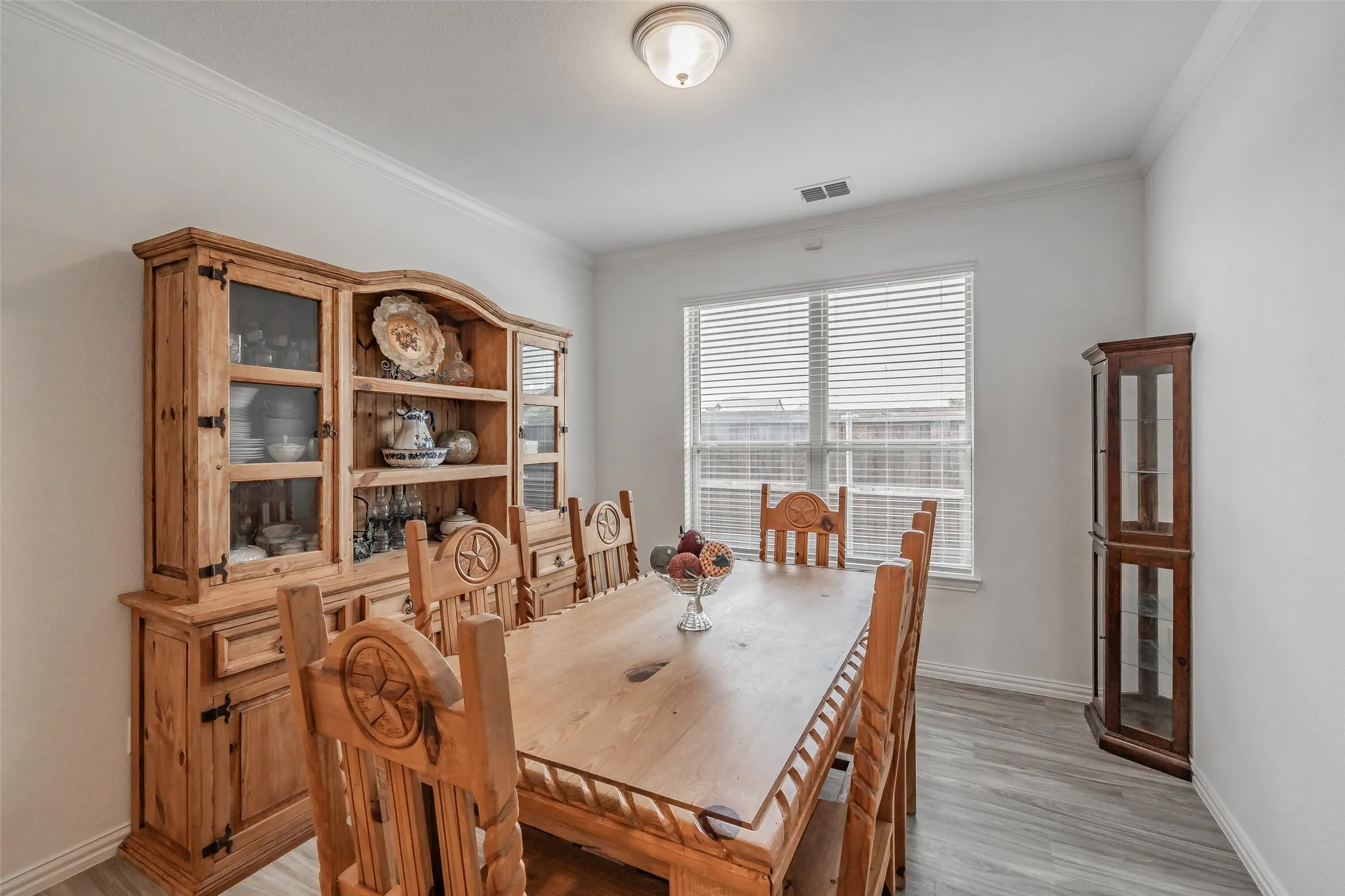 Formal dining
