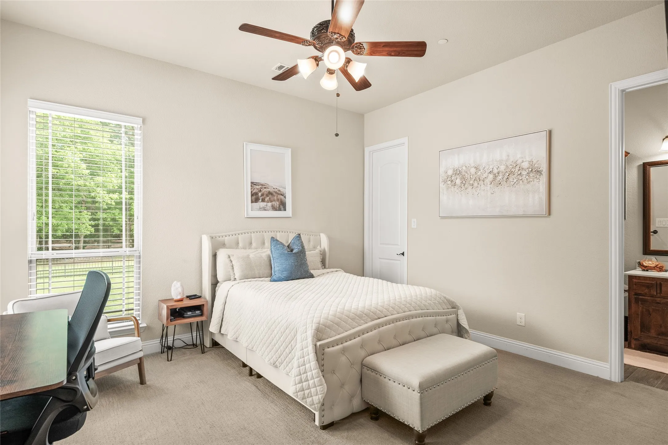 2nd bedroom on 1st floor with ensuite