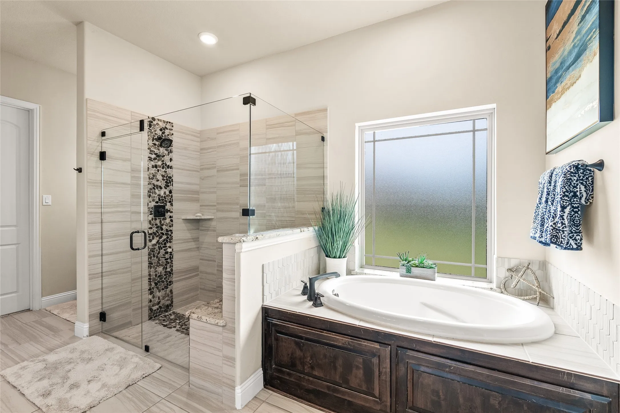 Single Family Residence For Sale in Collin County , 1615 Sara Cove, Lucas, Texas 75002, 5 Bedroom, 5 Bathroom, 3 Garage spaces, 4,662 Sqft, built in 2017, mls#21288132, Real Estate Agent in Lucas, Homes For Sale in Collin county, Homes For Sale in Lucas, Realtor in Lucas Texas, Real Estate Brokerage Independent Realty Texas, Luminita Cordes Realtor