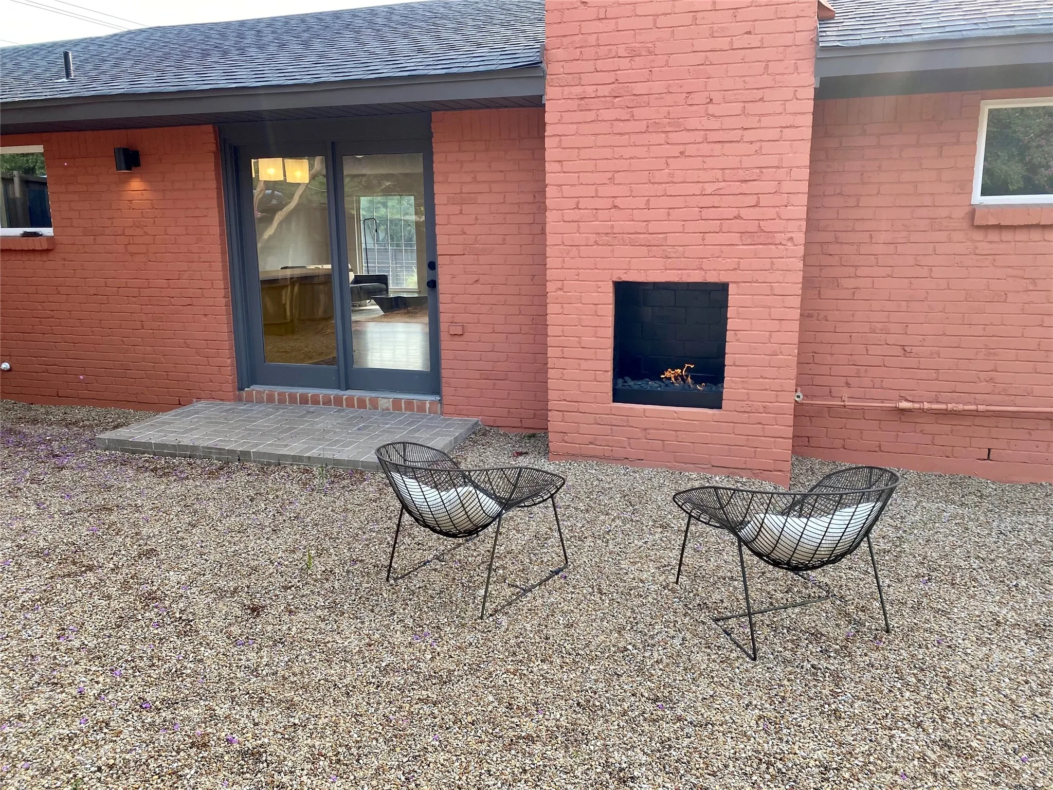 Single Family Residence For Rent in Dallas County , 10343 Marsh Lane, Dallas, Texas 75229, 3 Bedroom, 2 Bathroom, 2 Garage spaces, 1,777 Sqft, built in 1956, mls#21288667, Real Estate Agent in Dallas, Homes For Rent in Dallas county, Homes For Rent in Dallas, Realtor in Dallas Texas, Real Estate Brokerage Independent Realty Texas, Luminita Cordes Realtor