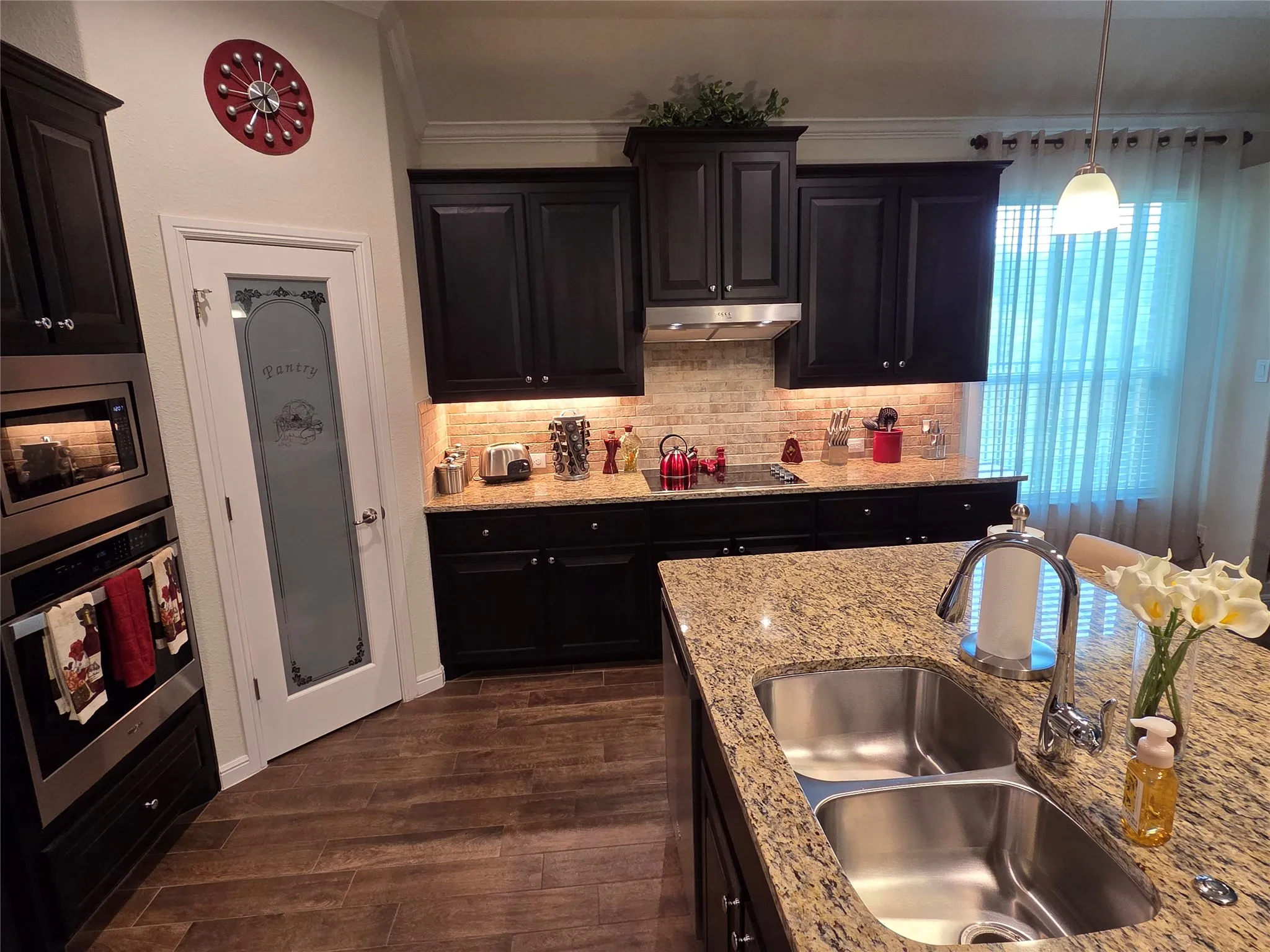 Single Family Residence For Sale in Tarrant County , 7802 Bella Way, Arlington, Texas 76001, 4 Bedroom, 2 Bathroom, 3 Garage spaces, 2,270 Sqft, built in 2020, mls#21291174, Real Estate Agent in Arlington, Homes For Sale in Tarrant county, Homes For Sale in Arlington, Realtor in Arlington Texas, Real Estate Brokerage Independent Realty Texas, Luminita Cordes Realtor