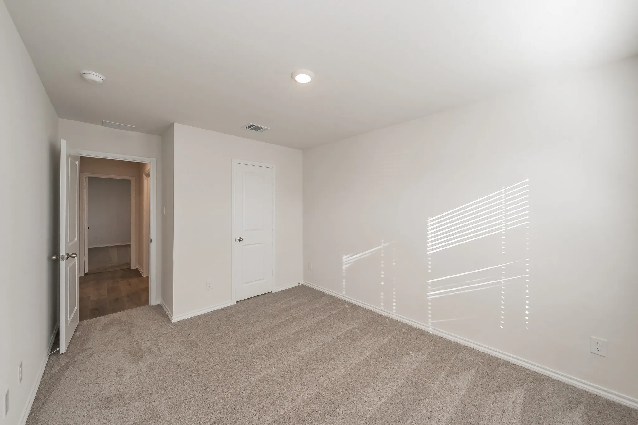 Single Family Residence For Rent in Cooke County , 764 Primrose Lane, Pilot Point, Texas 76258, 3 Bedrooms, 2 Bathrooms, 2 Garage spaces, 1,601 Sqft, built in 2023, Price $2,100, mls#21292855, Real Estate Agent in Pilot Point, Homes For Rent in Cooke county, Homes For Rent in Pilot Point, Realtor in Pilot Point Texas, Real Estate Brokerage Independent Realty Texas, Luminita Cordes Realtor