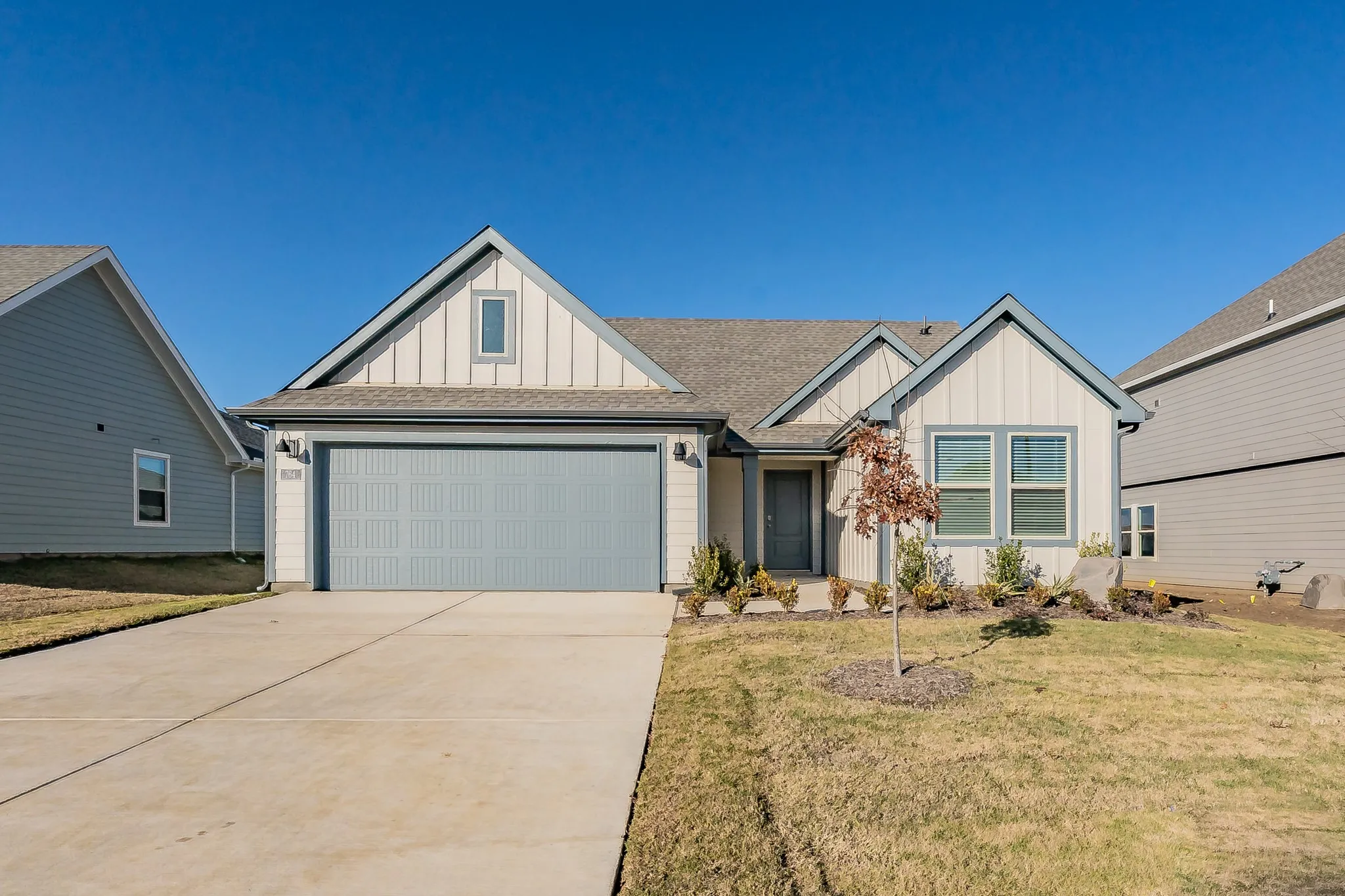 Single Family Residence For Rent in Cooke County , 764 Primrose Lane, Pilot Point, Texas 76258, 3 Bedrooms, 2 Bathrooms, 2 Garage spaces, 1,601 Sqft, built in 2023, Price $2,100, mls#21292855, Real Estate Agent in Pilot Point, Homes For Rent in Cooke county, Homes For Rent in Pilot Point, Realtor in Pilot Point Texas, Real Estate Brokerage Independent Realty Texas, Luminita Cordes Realtor