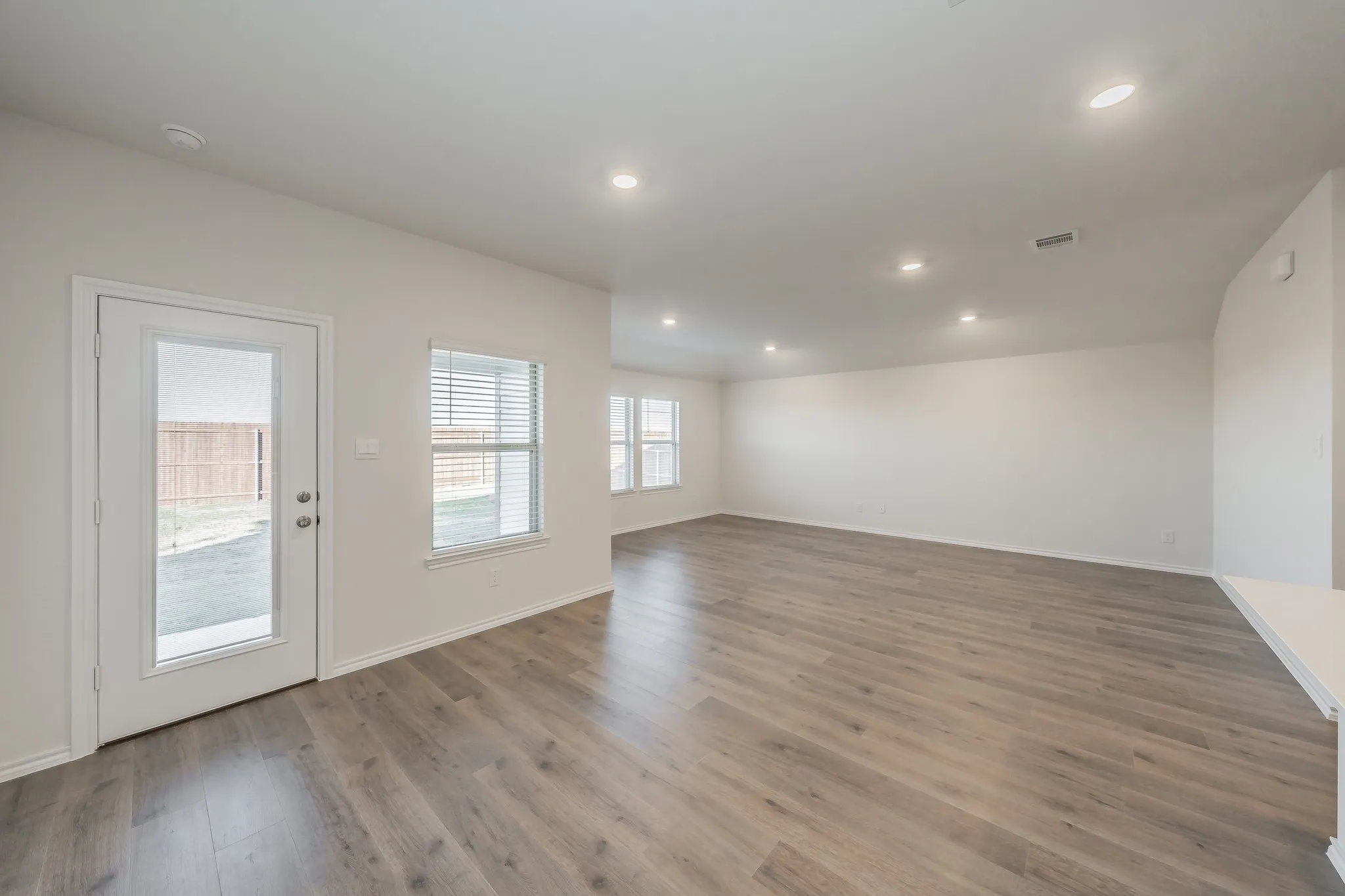 Single Family Residence For Rent in Cooke County , 764 Primrose Lane, Pilot Point, Texas 76258, 3 Bedrooms, 2 Bathrooms, 2 Garage spaces, 1,601 Sqft, built in 2023, Price $2,100, mls#21292855, Real Estate Agent in Pilot Point, Homes For Rent in Cooke county, Homes For Rent in Pilot Point, Realtor in Pilot Point Texas, Real Estate Brokerage Independent Realty Texas, Luminita Cordes Realtor