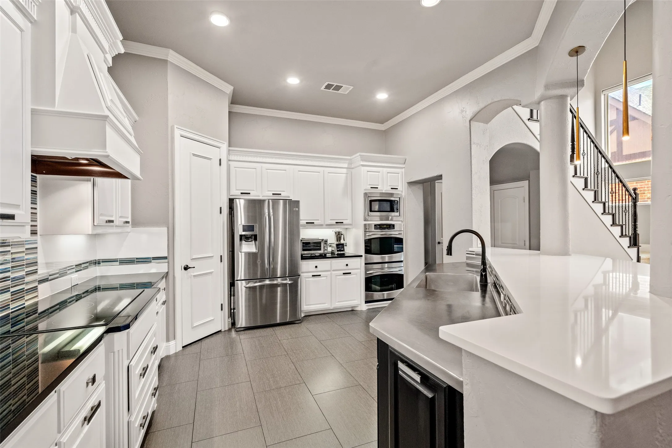 Single Family Residence For Sale in Denton County , 8244 Inverness, The Colony, Texas 75056, 4 Bedroom, 4 Bathroom, 2 Garage spaces, 3,928 Sqft, built in 2008, mls#21292159, Real Estate Agent in The Colony, Homes For Sale in Denton county, Homes For Sale in The Colony, Realtor in The Colony Texas, Real Estate Brokerage Independent Realty Texas, Luminita Cordes Realtor