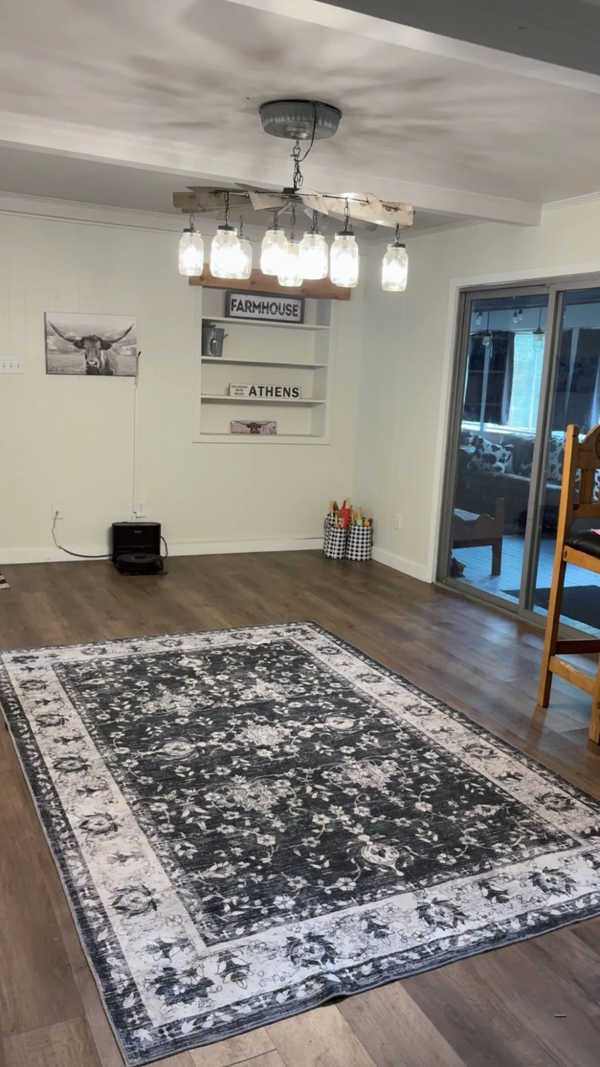 Single Family Residence For Sale in Henderson County , 808 Shady Trail, Athens, Texas 75751, 3 Bedrooms, 2 Bathrooms, Garage spaces, 1,965 Sqft, built in 1964, Price $209,000, mls#21292896, Real Estate Agent in Athens, Homes For Sale in Henderson county, Homes For Sale in Athens, Realtor in Athens Texas, Real Estate Brokerage Independent Realty Texas, Luminita Cordes Realtor