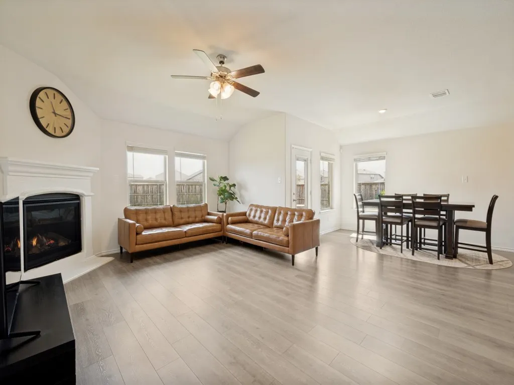 Single Family Residence For Sale in Denton County , 6317 Tudor Place, Celina, Texas 76227, 4 Bedroom, 2 Bathroom, 2 Garage spaces, 2,035 Sqft, built in 2021, mls#21284275, Real Estate Agent in Celina, Homes For Sale in Denton county, Homes For Sale in Celina, Realtor in Celina Texas, Real Estate Brokerage Independent Realty Texas, Luminita Cordes Realtor