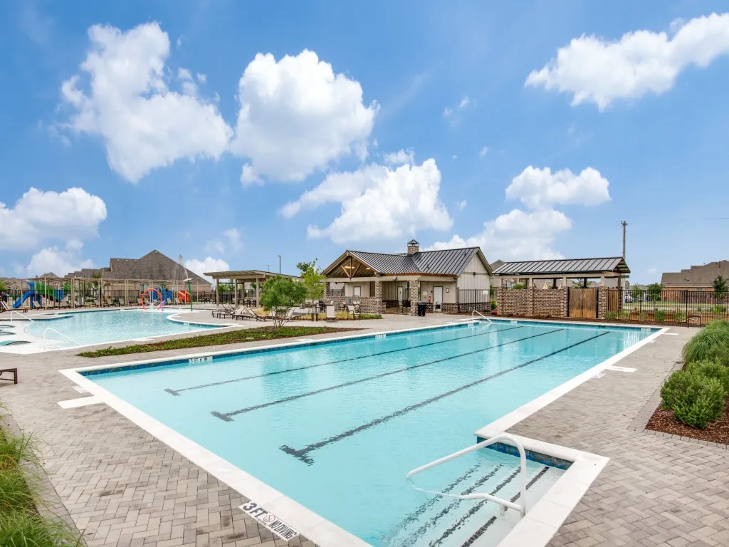 Single Family Residence For Sale in Denton County , 6317 Tudor Place, Celina, Texas 76227, 4 Bedroom, 2 Bathroom, 2 Garage spaces, 2,035 Sqft, built in 2021, mls#21284275, Real Estate Agent in Celina, Homes For Sale in Denton county, Homes For Sale in Celina, Realtor in Celina Texas, Real Estate Brokerage Independent Realty Texas, Luminita Cordes Realtor