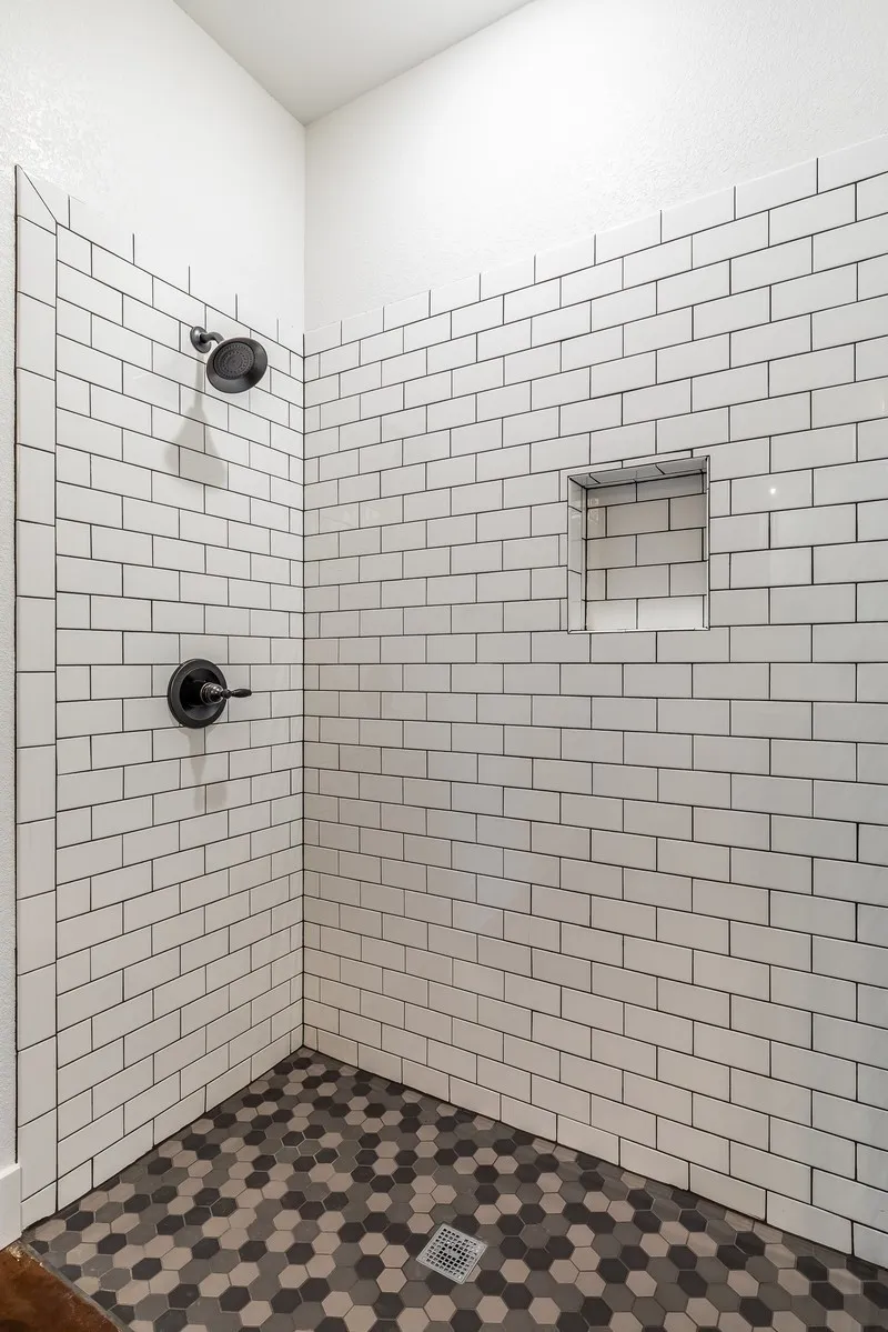 Duplex For Sale in Mc Lennan County , 602 Washington Street, Mc Gregor, Texas 76657, 4 Bedroom, 4 Bathroom, Garage spaces, 0 Sqft, built in 2019, mls#21292700, Real Estate Agent in Mc Gregor, Homes For Sale in Mc Lennan county, Homes For Sale in Mc Gregor, Realtor in Mc Gregor Texas, Real Estate Brokerage Independent Realty Texas, Luminita Cordes Realtor
