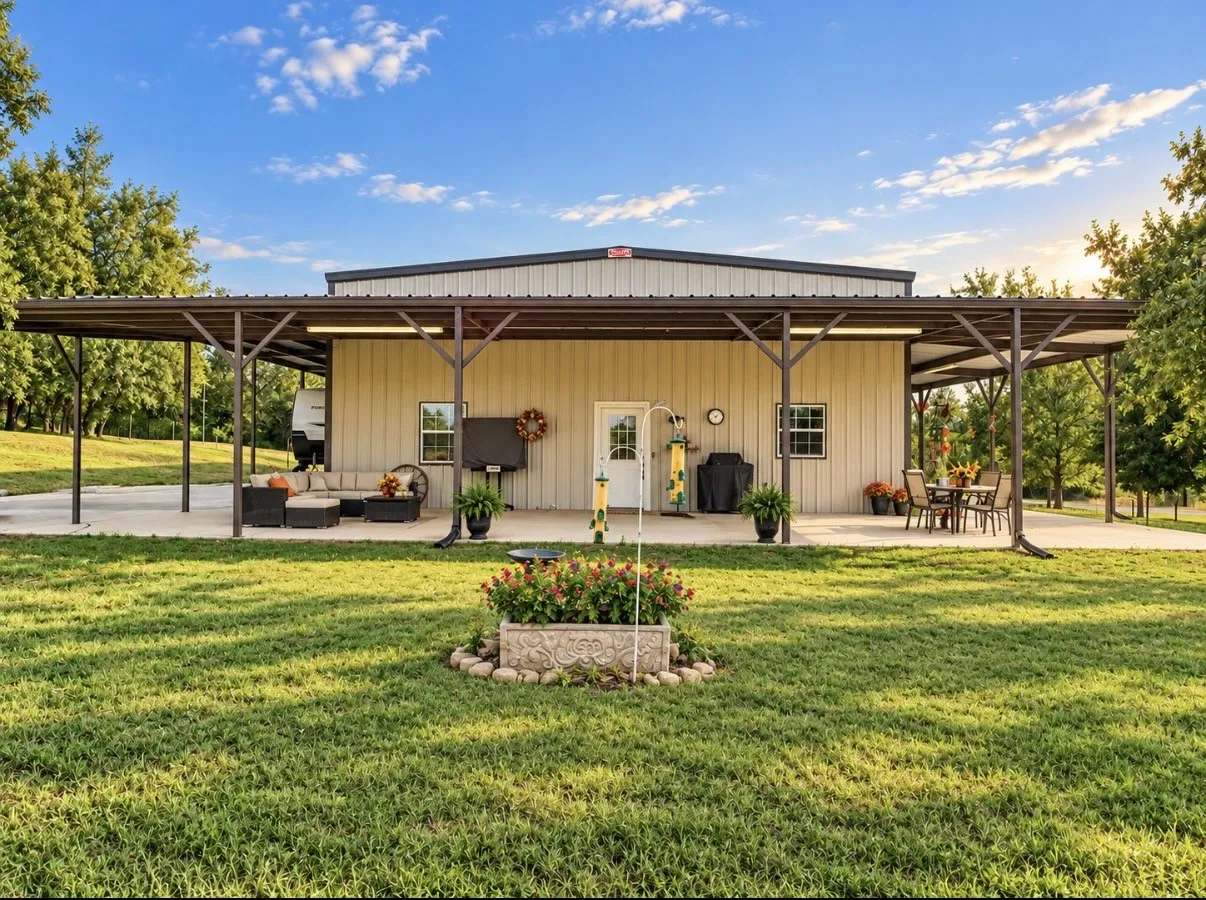 Single Family Residence For Sale in Parker County , 835 Wood Hollow Drive, Weatherford, Texas 76087, 3 Bedroom, 3 Bathroom, 4 Garage spaces, 2,160 Sqft, built in 2009, mls#21284756, Real Estate Agent in Weatherford, Homes For Sale in Parker county, Homes For Sale in Weatherford, Realtor in Weatherford Texas, Real Estate Brokerage Independent Realty Texas, Luminita Cordes Realtor