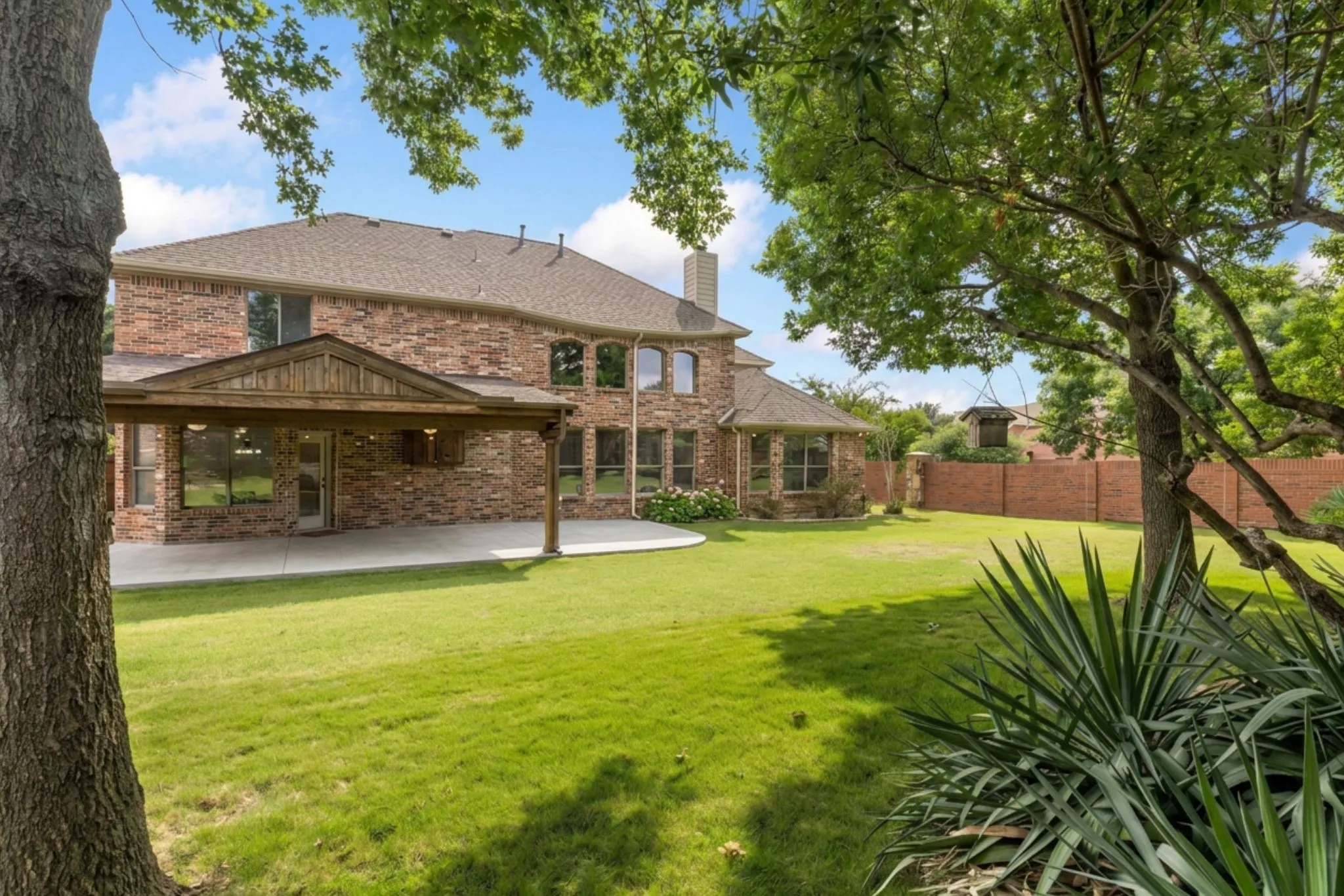 Single Family Residence For Sale in Collin County , 601 Livingston Drive, Prosper, Texas 75078, 4 Bedroom, 5 Bathroom, 3 Garage spaces, 3,883 Sqft, built in 2007, mls#21251108, Real Estate Agent in Prosper, Homes For Sale in Collin county, Homes For Sale in Prosper, Realtor in Prosper Texas, Real Estate Brokerage Independent Realty Texas, Luminita Cordes Realtor