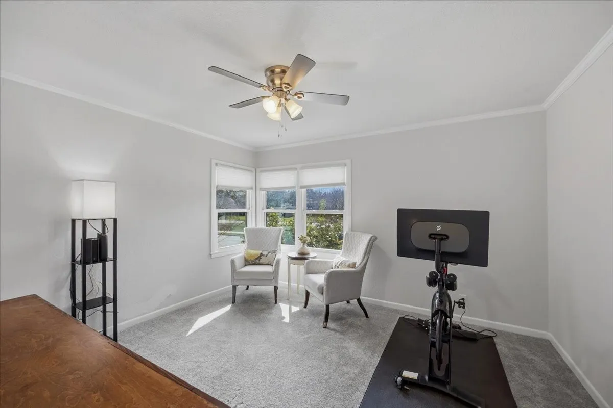 Single Family Residence For Sale in Tarrant County , 4755 Westcreek Drive, Fort Worth, Texas 76133, 3 Bedroom, 2 Bathroom, 2 Garage spaces, 1,364 Sqft, built in 1953, mls#21292912, Real Estate Agent in Fort Worth, Homes For Sale in Tarrant county, Homes For Sale in Fort Worth, Realtor in Fort Worth Texas, Real Estate Brokerage Independent Realty Texas, Luminita Cordes Realtor