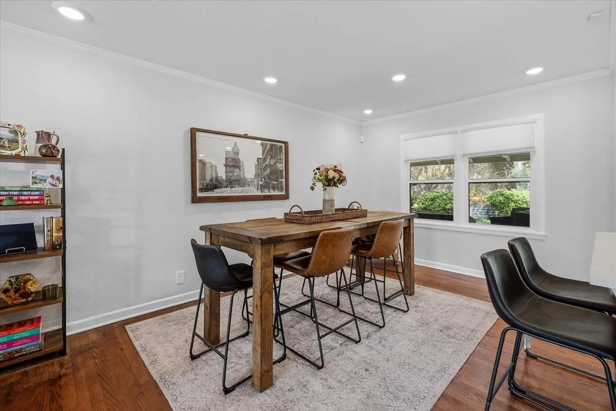 Single Family Residence For Sale in Tarrant County , 4755 Westcreek Drive, Fort Worth, Texas 76133, 3 Bedroom, 2 Bathroom, 2 Garage spaces, 1,364 Sqft, built in 1953, mls#21292912, Real Estate Agent in Fort Worth, Homes For Sale in Tarrant county, Homes For Sale in Fort Worth, Realtor in Fort Worth Texas, Real Estate Brokerage Independent Realty Texas, Luminita Cordes Realtor