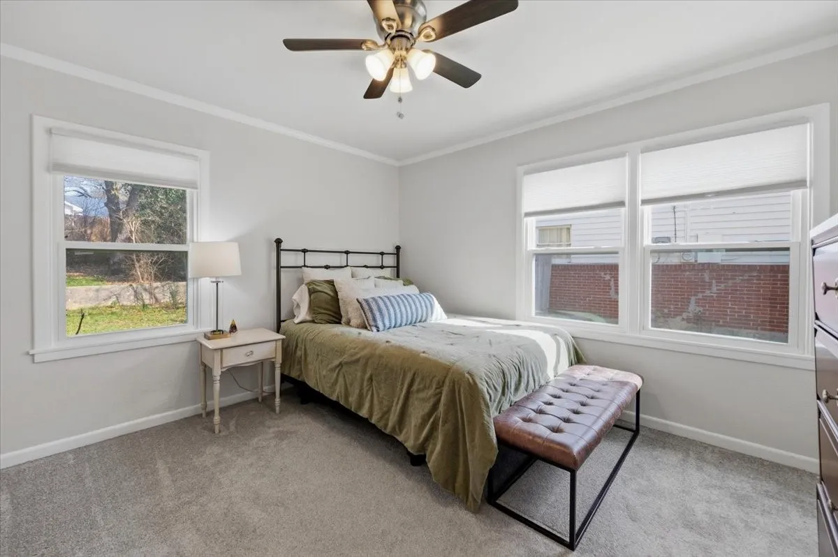 Single Family Residence For Sale in Tarrant County , 4755 Westcreek Drive, Fort Worth, Texas 76133, 3 Bedroom, 2 Bathroom, 2 Garage spaces, 1,364 Sqft, built in 1953, mls#21292912, Real Estate Agent in Fort Worth, Homes For Sale in Tarrant county, Homes For Sale in Fort Worth, Realtor in Fort Worth Texas, Real Estate Brokerage Independent Realty Texas, Luminita Cordes Realtor