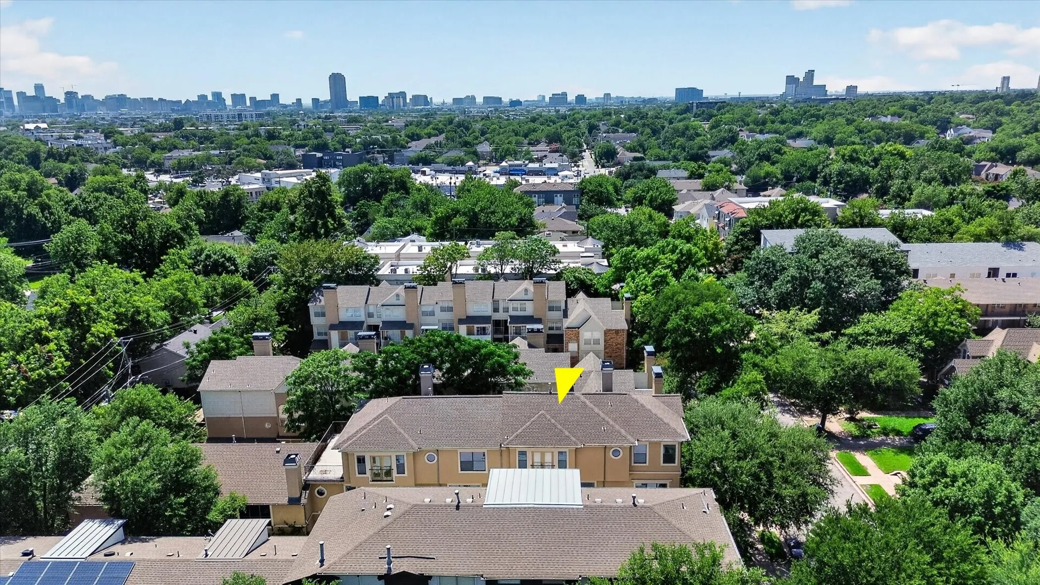 Townhouse For Sale in Dallas County , 6220 Oram Street B, Dallas, Texas 75214, 3 Bedroom, 4 Bathroom, 2 Garage spaces, 2,336 Sqft, built in 2007, Price $669,000, mls#21292678, Real Estate Agent in Dallas, Homes For Sale in Dallas county, Homes For Sale in Dallas, Realtor in Dallas Texas, Real Estate Brokerage Independent Realty Texas, Luminita Cordes Realtor