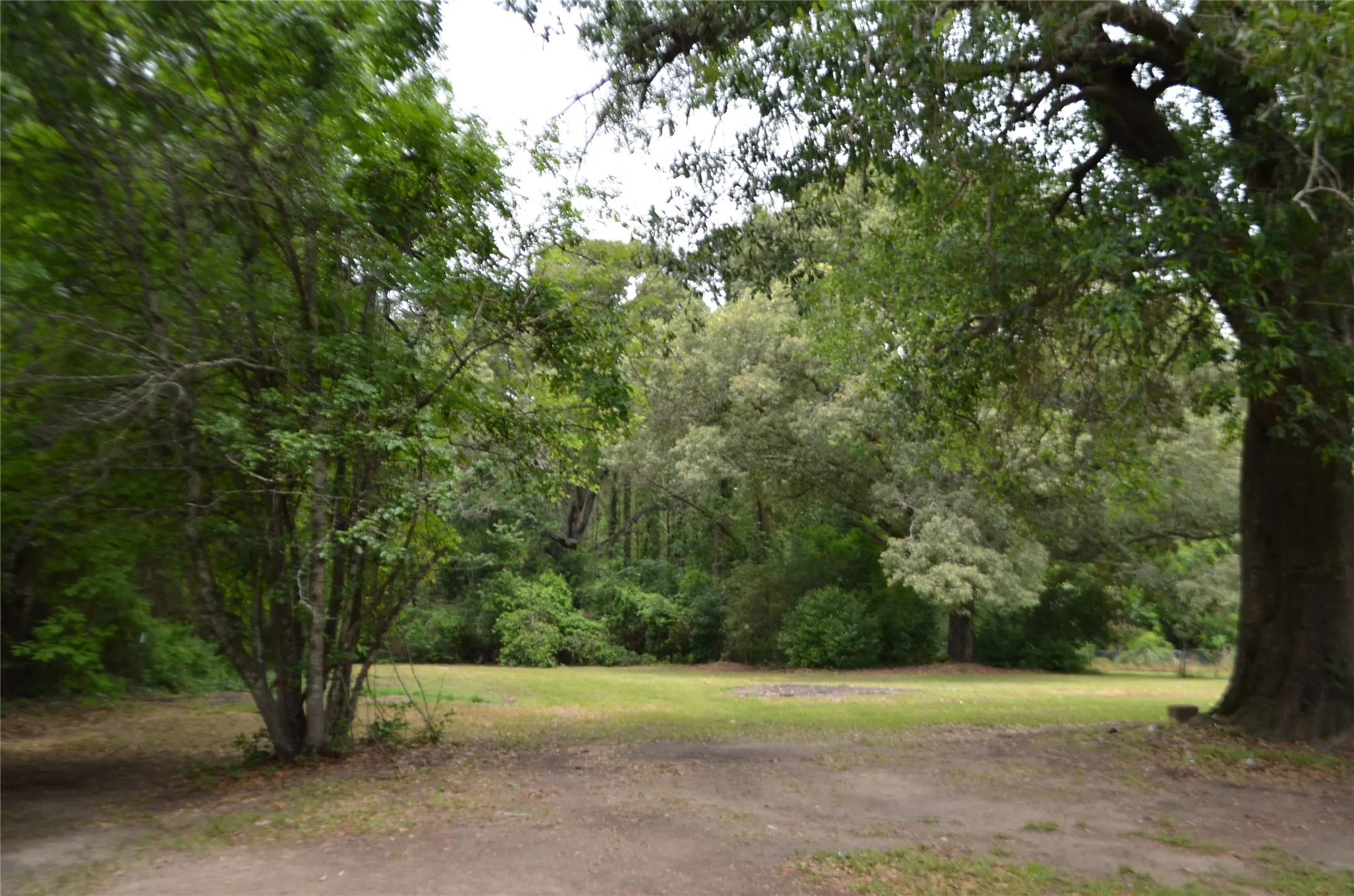 Single Family Residence For Sale in Smith County , 1508 Hwy 135, Overton, Texas 75684, 2 Bedroom, 2 Bathroom, Garage spaces, 1,632 Sqft, built in 1930, mls#21284529, Real Estate Agent in Overton, Homes For Sale in Smith county, Homes For Sale in Overton, Realtor in Overton Texas, Real Estate Brokerage Independent Realty Texas, Luminita Cordes Realtor