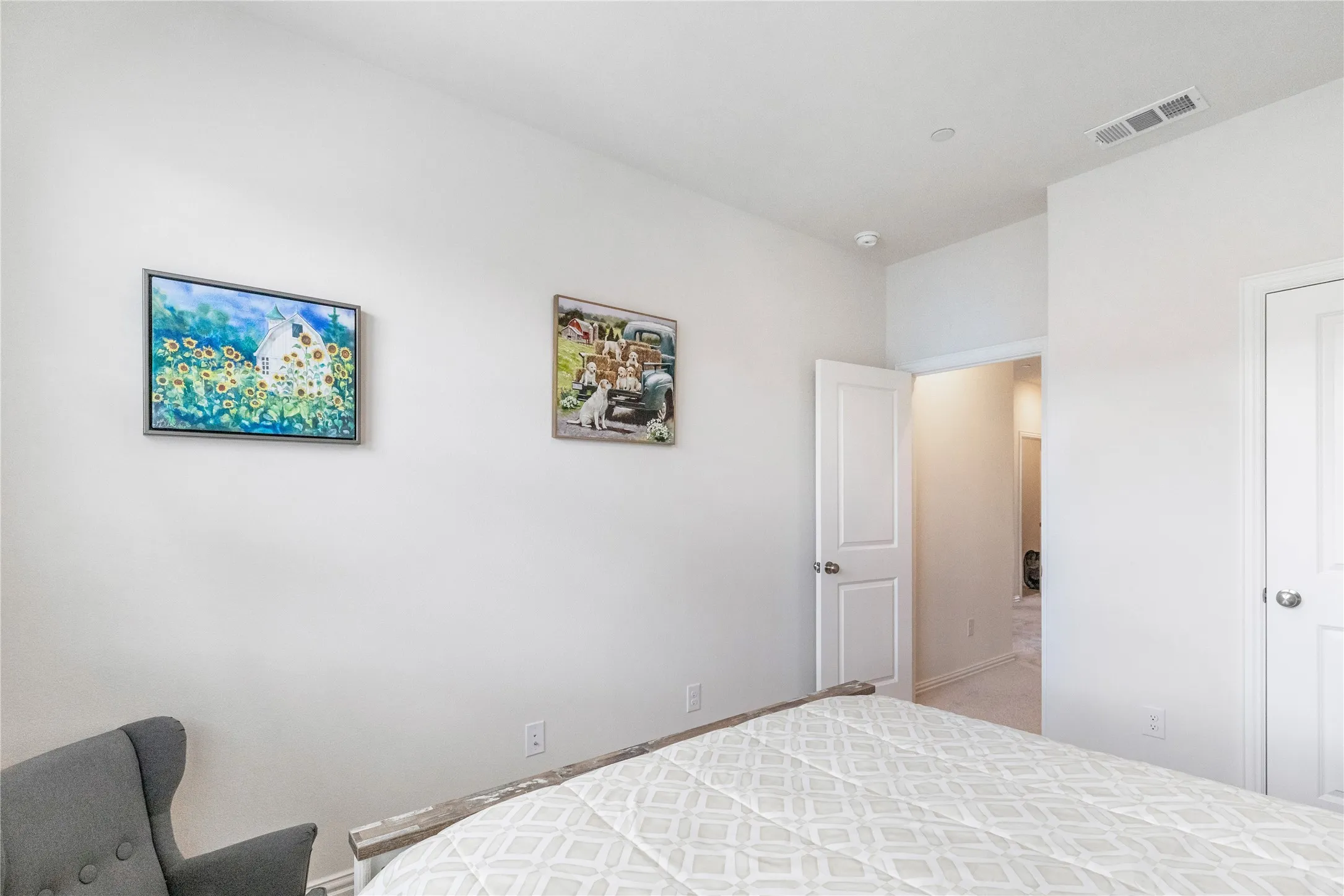 Townhouse For Sale in Denton County , 413 Parkside Drive, Argyle, Texas 76226, 2 Bedroom, 3 Bathroom, 2 Garage spaces, 1,509 Sqft, built in 2023, mls#21289853, Real Estate Agent in Argyle, Homes For Sale in Denton county, Homes For Sale in Argyle, Realtor in Argyle Texas, Real Estate Brokerage Independent Realty Texas, Luminita Cordes Realtor