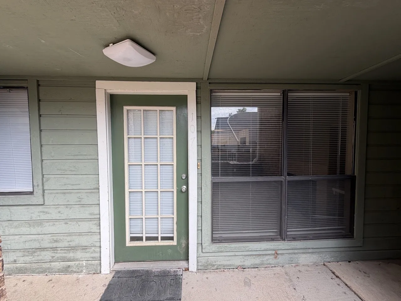 Condominium For Rent in Dallas County , 6108 Abrams Road 107, Dallas, Texas 75231, 1 Bedroom, 1 Bathroom, Garage spaces, 600 Sqft, built in 2005, Price $950, mls#21292924, Real Estate Agent in Dallas, Homes For Rent in Dallas county, Homes For Rent in Dallas, Realtor in Dallas Texas, Real Estate Brokerage Independent Realty Texas, Luminita Cordes Realtor