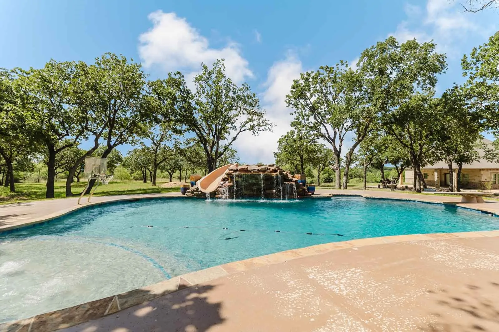 Single Family Residence For Sale in Wise County , 333 PR 4197, Decatur, Texas 76234, 4 Bedroom, 4 Bathroom, 2 Garage spaces, 4,488 Sqft, built in 2008, mls#21290220, Real Estate Agent in Decatur, Homes For Sale in Wise county, Homes For Sale in Decatur, Realtor in Decatur Texas, Real Estate Brokerage Independent Realty Texas, Luminita Cordes Realtor
