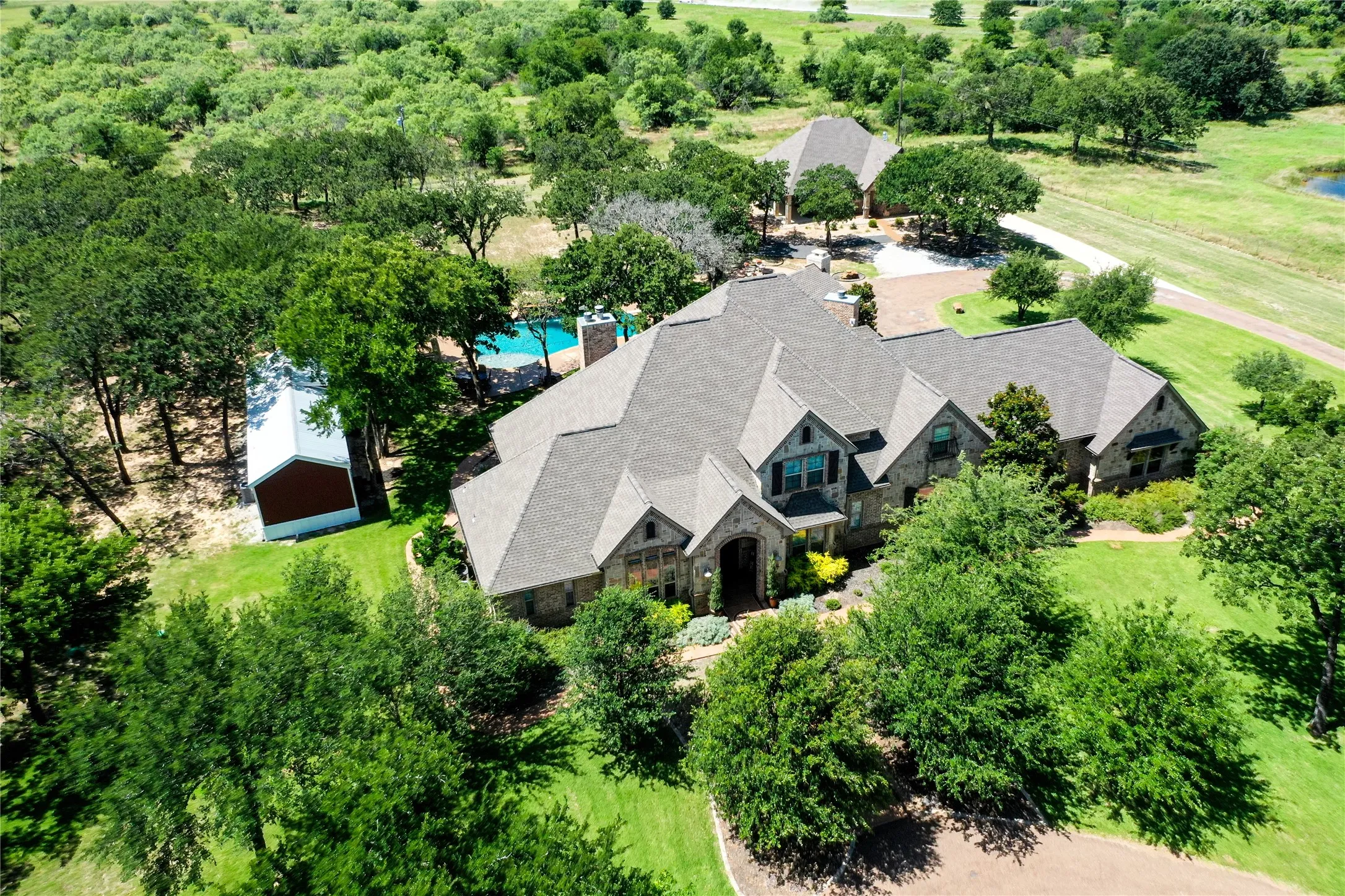 Single Family Residence For Sale in Wise County , 333 PR 4197, Decatur, Texas 76234, 4 Bedroom, 4 Bathroom, 2 Garage spaces, 4,488 Sqft, built in 2008, mls#21290220, Real Estate Agent in Decatur, Homes For Sale in Wise county, Homes For Sale in Decatur, Realtor in Decatur Texas, Real Estate Brokerage Independent Realty Texas, Luminita Cordes Realtor