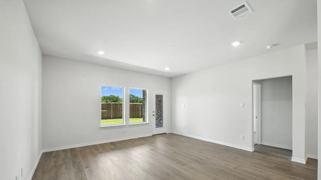 Single Family Residence For Sale in Collin County , 2101 Crockett Way, Anna, Texas 75409, 3 Bedroom, 3 Bathroom, 2 Garage spaces, 2,209 Sqft, built in 2026, mls#21292934, Real Estate Agent in Anna, Homes For Sale in Collin county, Homes For Sale in Anna, Realtor in Anna Texas, Real Estate Brokerage Independent Realty Texas, Luminita Cordes Realtor