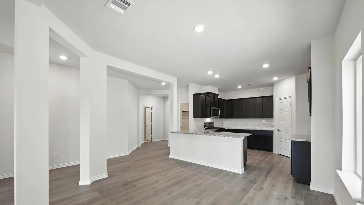 Single Family Residence For Sale in Collin County , 2101 Crockett Way, Anna, Texas 75409, 3 Bedroom, 3 Bathroom, 2 Garage spaces, 2,209 Sqft, built in 2026, mls#21292934, Real Estate Agent in Anna, Homes For Sale in Collin county, Homes For Sale in Anna, Realtor in Anna Texas, Real Estate Brokerage Independent Realty Texas, Luminita Cordes Realtor
