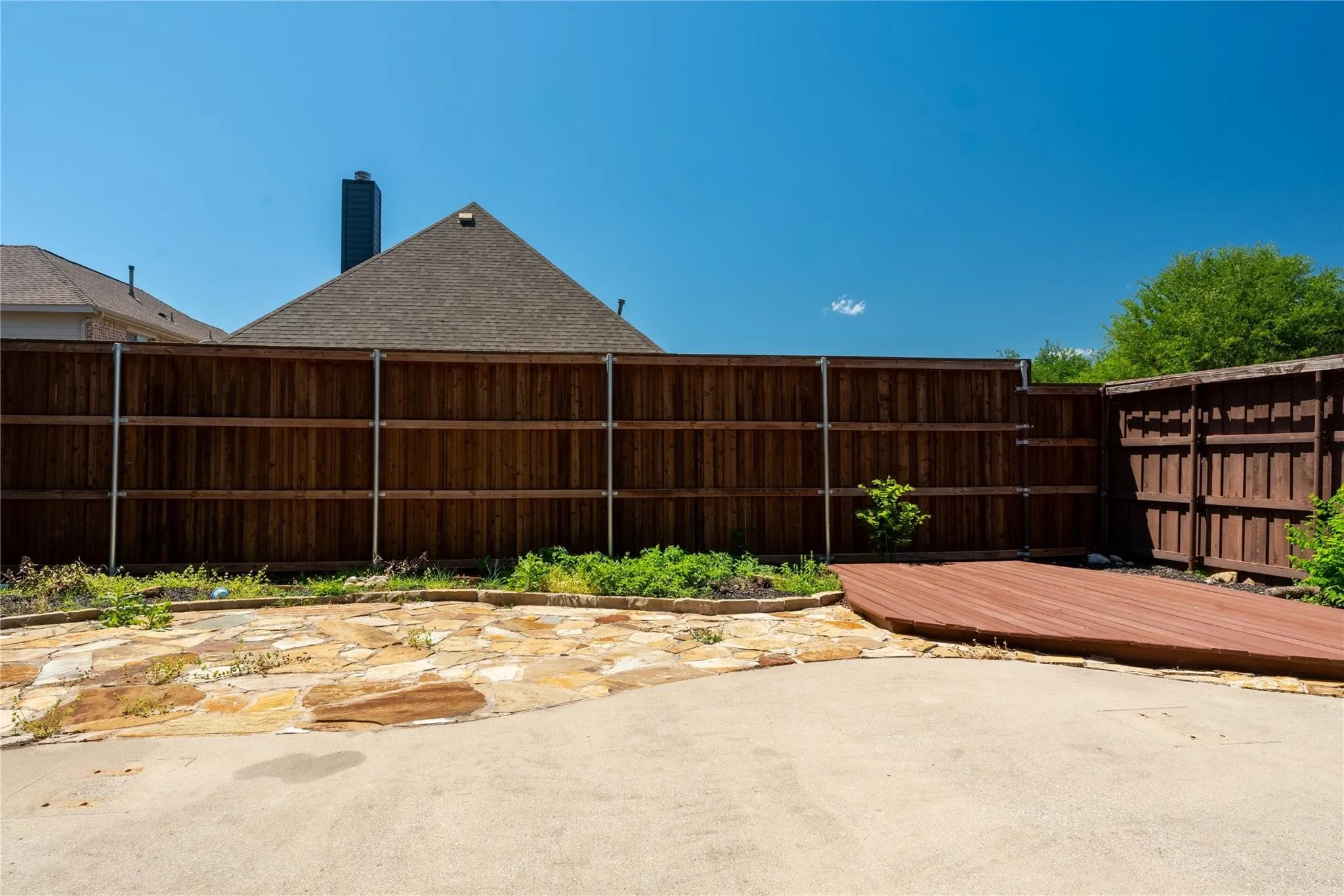 Single Family Residence For Sale in Collin County , 1609 Clearwater Drive, Mc Kinney, Texas 75071, 5 Bedroom, 4 Bathroom, 2 Garage spaces, 3,221 Sqft, built in 2010, mls#21292914, Real Estate Agent in Mc Kinney, Homes For Sale in Collin county, Homes For Sale in Mc Kinney, Realtor in Mc Kinney Texas, Real Estate Brokerage Independent Realty Texas, Luminita Cordes Realtor