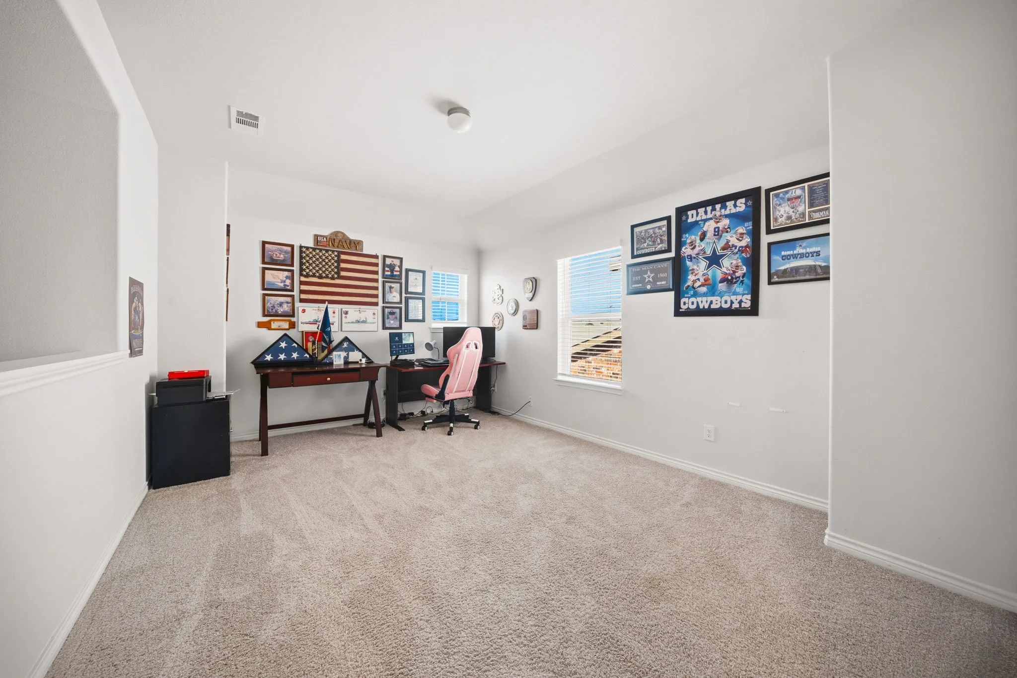 Single Family Residence For Sale in Ellis County , 3606 Kings Drive, Ennis, Texas 75119, 4 Bedroom, 4 Bathroom, 2 Garage spaces, 2,300 Sqft, built in 2022, mls#21288044, Real Estate Agent in Ennis, Homes For Sale in Ellis county, Homes For Sale in Ennis, Realtor in Ennis Texas, Real Estate Brokerage Independent Realty Texas, Luminita Cordes Realtor