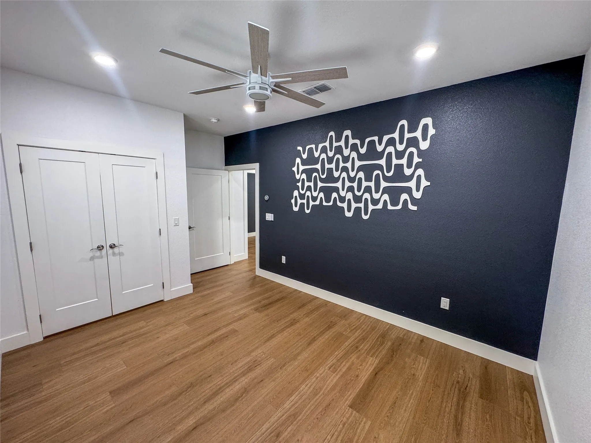 Single Family Residence For Sale in Cass County , 305 County Road 1145, Atlanta, Texas 75551, 2 Bedroom, 2 Bathroom, 3 Garage spaces, 2,067 Sqft, built in 2021, mls#21292959, Real Estate Agent in Atlanta, Homes For Sale in Cass county, Homes For Sale in Atlanta, Realtor in Atlanta Texas, Real Estate Brokerage Independent Realty Texas, Luminita Cordes Realtor