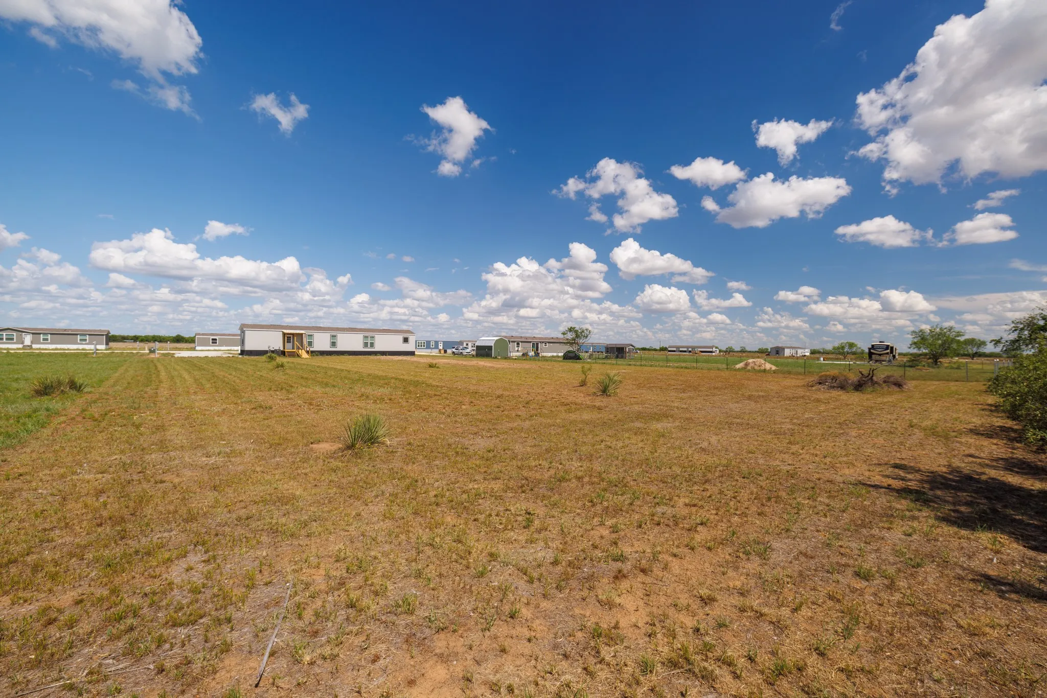 Manufactured Home For Sale in Jones County , 11122 PR 316, Hawley, Texas 79525, 3 Bedroom, 2 Bathroom, Garage spaces, 1,216 Sqft, built in 2025, mls#21292048, Real Estate Agent in Hawley, Homes For Sale in Jones county, Homes For Sale in Hawley, Realtor in Hawley Texas, Real Estate Brokerage Independent Realty Texas, Luminita Cordes Realtor