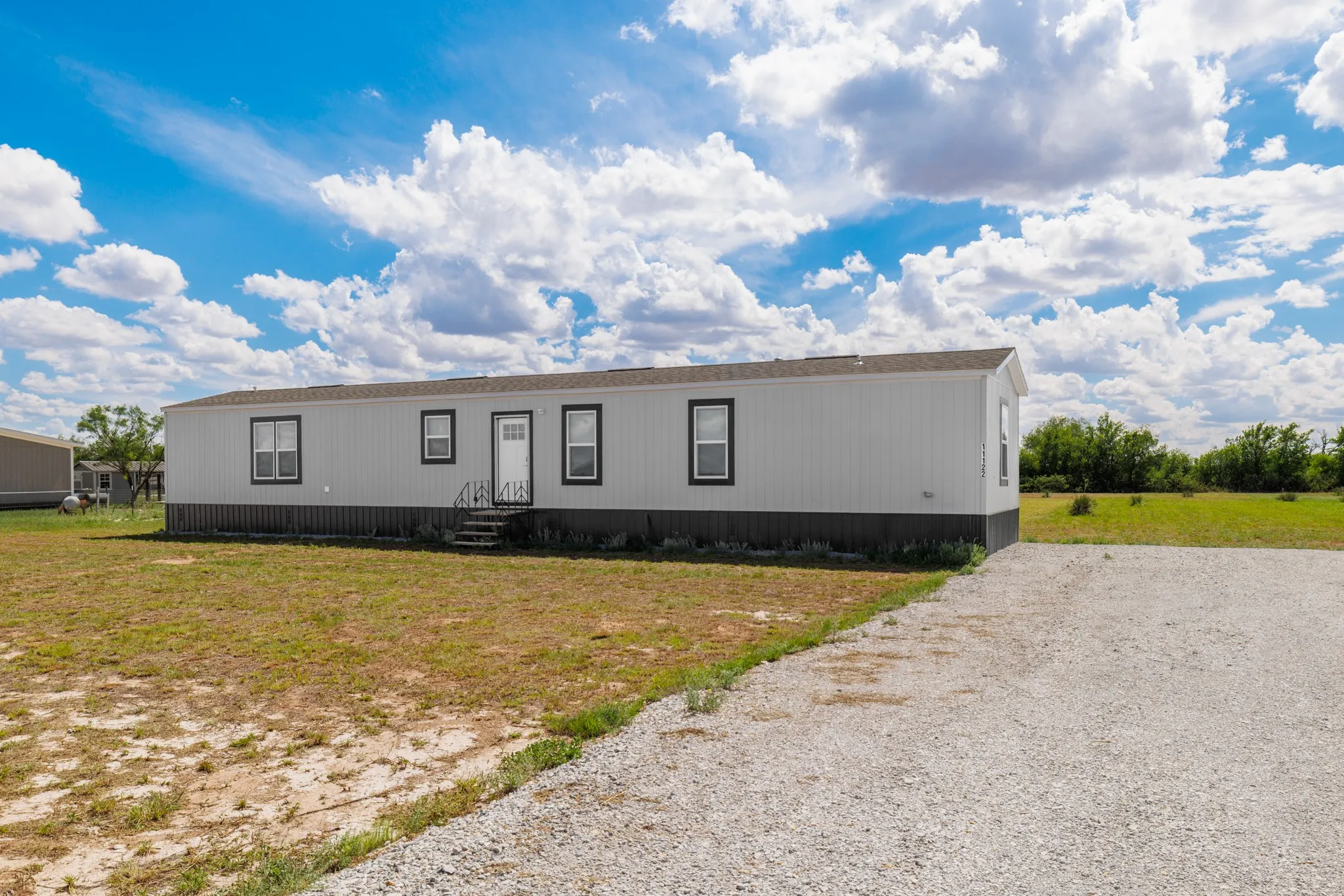 Manufactured Home For Sale in Jones County , 11122 PR 316, Hawley, Texas 79525, 3 Bedroom, 2 Bathroom, Garage spaces, 1,216 Sqft, built in 2025, mls#21292048, Real Estate Agent in Hawley, Homes For Sale in Jones county, Homes For Sale in Hawley, Realtor in Hawley Texas, Real Estate Brokerage Independent Realty Texas, Luminita Cordes Realtor