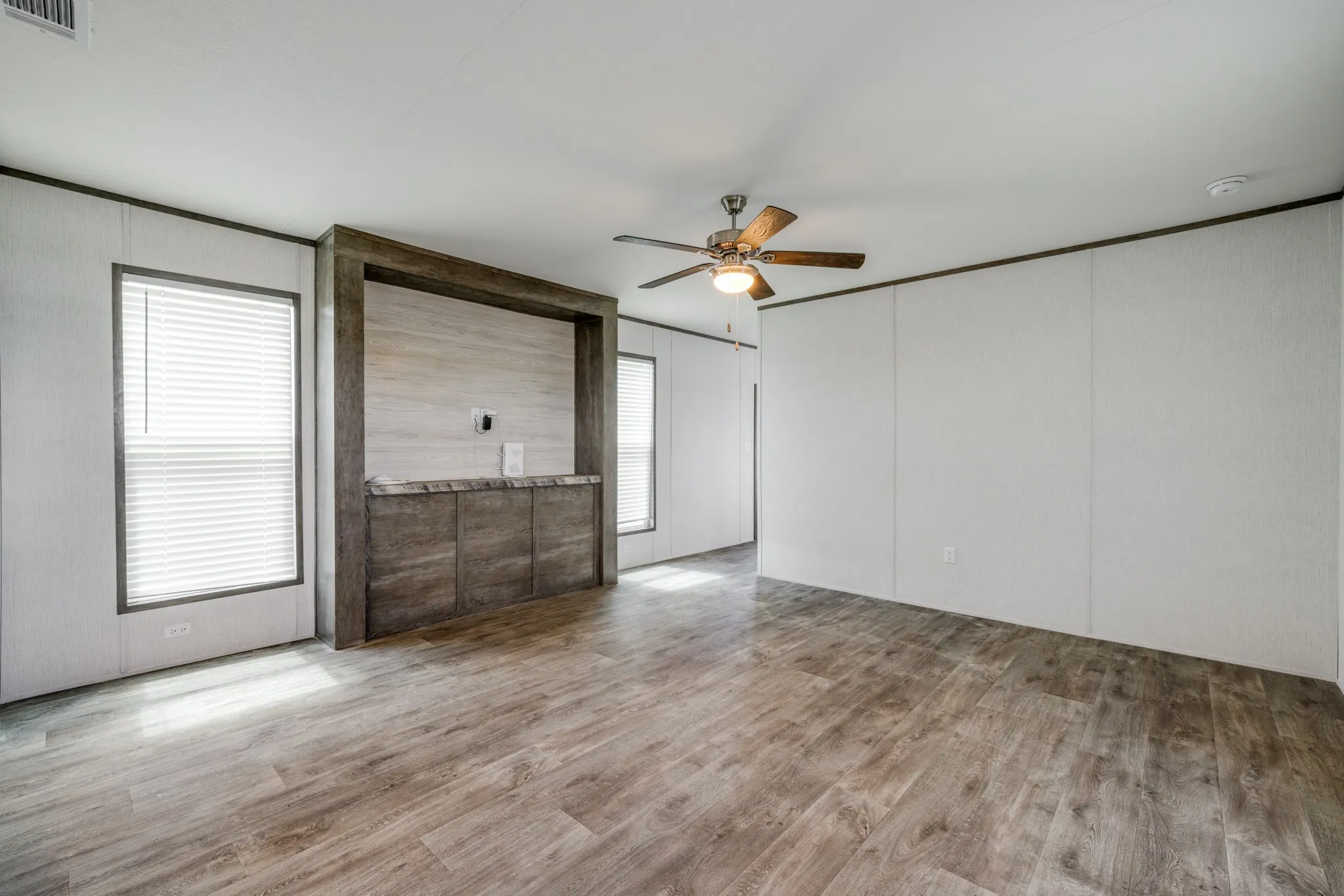 Manufactured Home For Sale in Jones County , 11122 PR 316, Hawley, Texas 79525, 3 Bedroom, 2 Bathroom, Garage spaces, 1,216 Sqft, built in 2025, mls#21292048, Real Estate Agent in Hawley, Homes For Sale in Jones county, Homes For Sale in Hawley, Realtor in Hawley Texas, Real Estate Brokerage Independent Realty Texas, Luminita Cordes Realtor