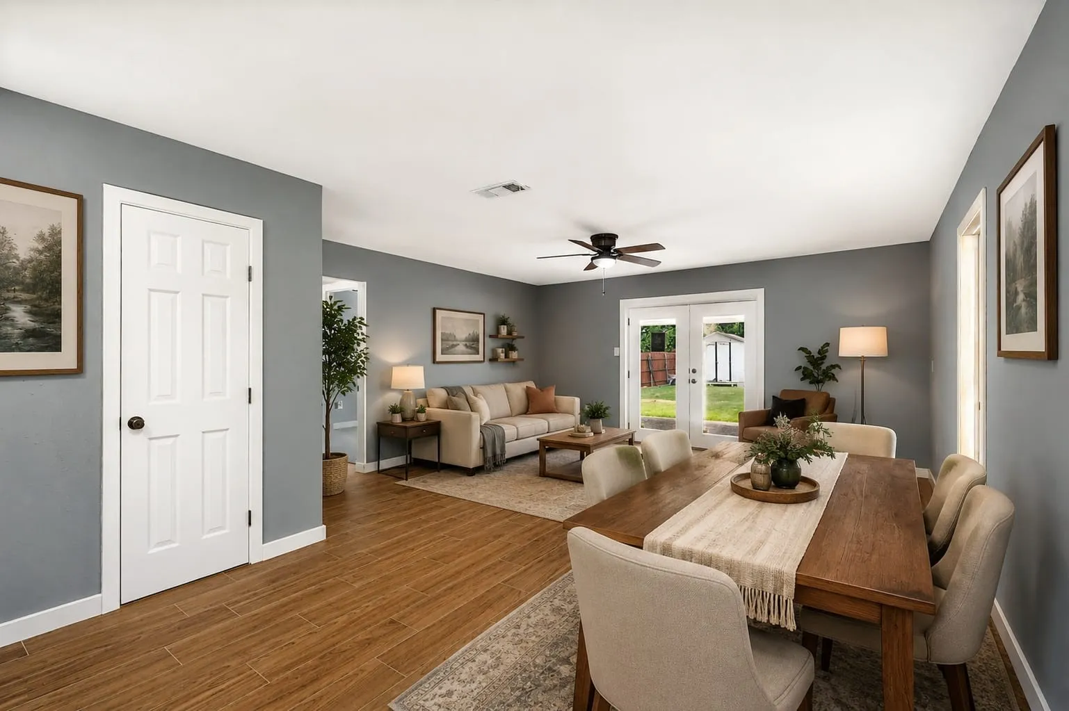 Single Family Residence For Sale in Tarrant County , 6600 Cervantes Avenue, Fort Worth, Texas 76133, 3 Bedroom, 2 Bathroom, 1 Garage spaces, 1,123 Sqft, built in 1971, mls#21292999, Real Estate Agent in Fort Worth, Homes For Sale in Tarrant county, Homes For Sale in Fort Worth, Realtor in Fort Worth Texas, Real Estate Brokerage Independent Realty Texas, Luminita Cordes Realtor