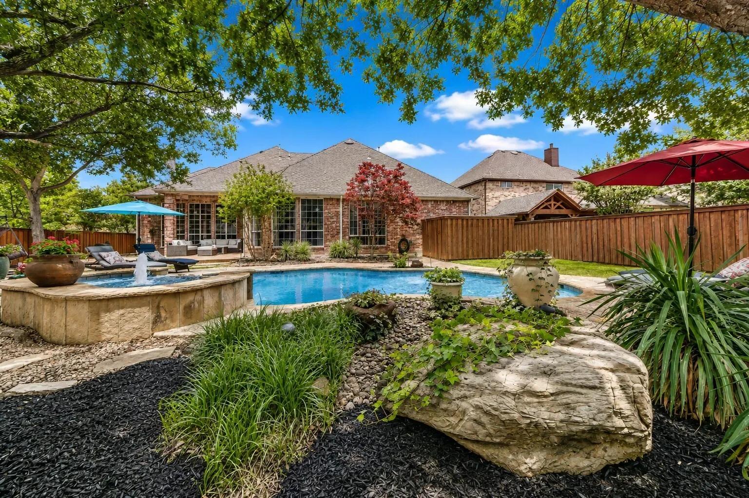 Single Family Residence For Sale in Collin County , 1105 Woodhaven Drive, Mc Kinney, Texas 75072, 4 Bedroom, 5 Bathroom, 3 Garage spaces, 3,661 Sqft, built in 2001, mls#21293006, Real Estate Agent in Mc Kinney, Homes For Sale in Collin county, Homes For Sale in Mc Kinney, Realtor in Mc Kinney Texas, Real Estate Brokerage Independent Realty Texas, Luminita Cordes Realtor