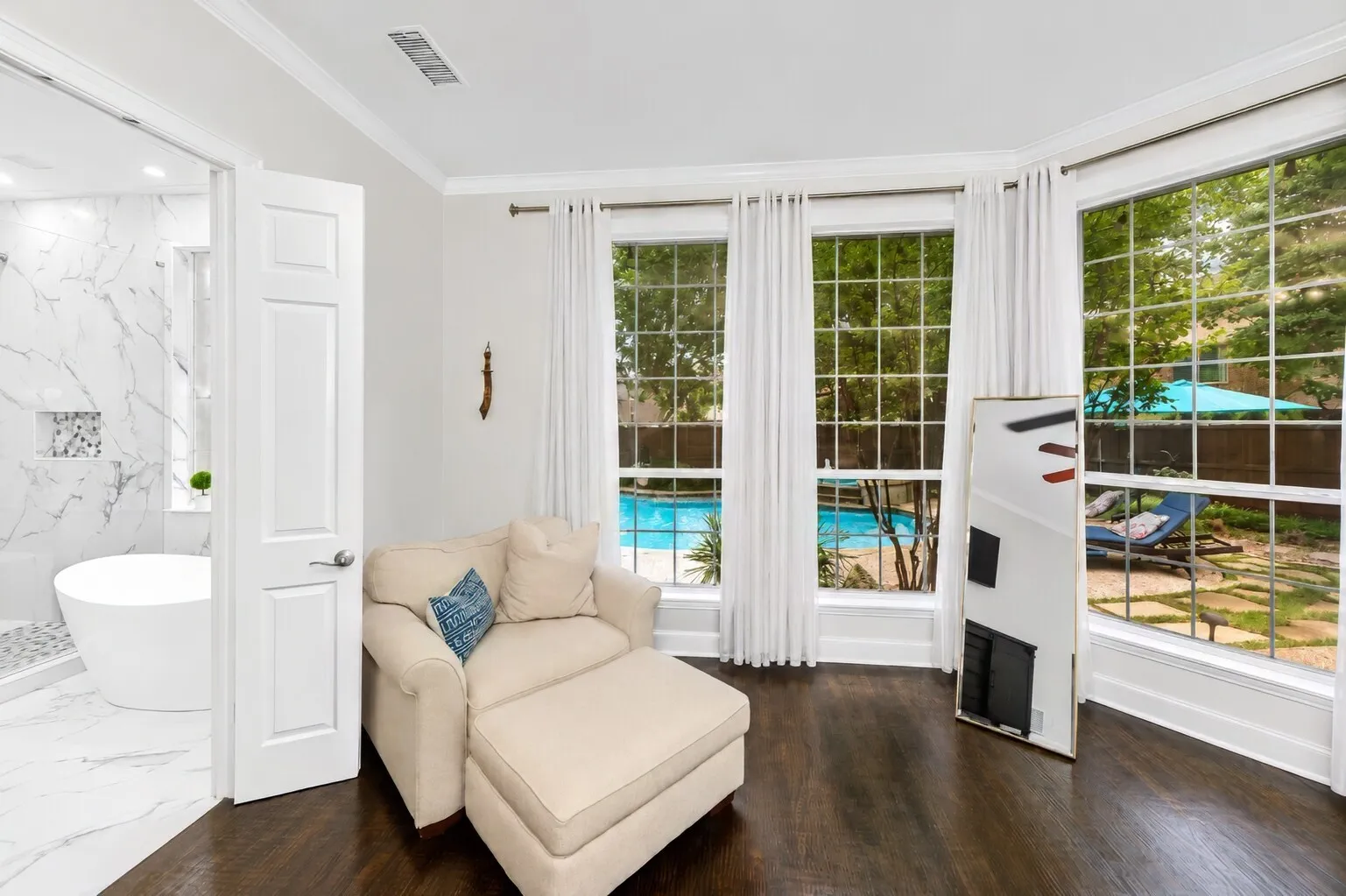 Single Family Residence For Sale in Collin County , 1105 Woodhaven Drive, Mc Kinney, Texas 75072, 4 Bedroom, 5 Bathroom, 3 Garage spaces, 3,661 Sqft, built in 2001, mls#21293006, Real Estate Agent in Mc Kinney, Homes For Sale in Collin county, Homes For Sale in Mc Kinney, Realtor in Mc Kinney Texas, Real Estate Brokerage Independent Realty Texas, Luminita Cordes Realtor