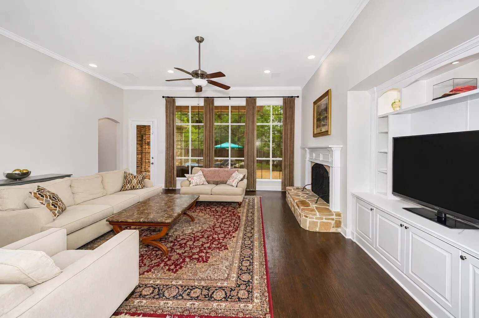 Single Family Residence For Sale in Collin County , 1105 Woodhaven Drive, Mc Kinney, Texas 75072, 4 Bedroom, 5 Bathroom, 3 Garage spaces, 3,661 Sqft, built in 2001, mls#21293006, Real Estate Agent in Mc Kinney, Homes For Sale in Collin county, Homes For Sale in Mc Kinney, Realtor in Mc Kinney Texas, Real Estate Brokerage Independent Realty Texas, Luminita Cordes Realtor