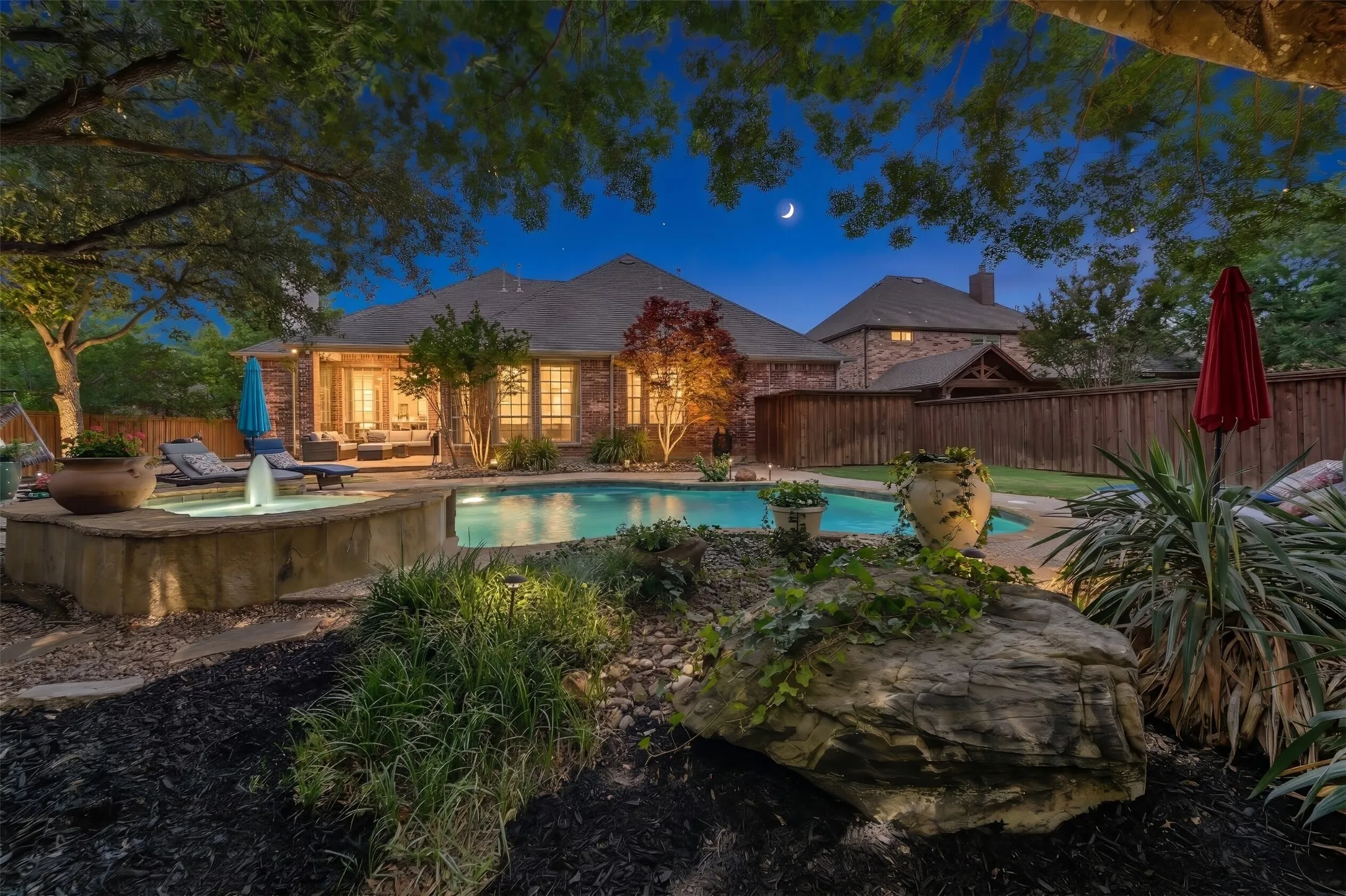 Single Family Residence For Sale in Collin County , 1105 Woodhaven Drive, Mc Kinney, Texas 75072, 4 Bedroom, 5 Bathroom, 3 Garage spaces, 3,661 Sqft, built in 2001, mls#21293006, Real Estate Agent in Mc Kinney, Homes For Sale in Collin county, Homes For Sale in Mc Kinney, Realtor in Mc Kinney Texas, Real Estate Brokerage Independent Realty Texas, Luminita Cordes Realtor
