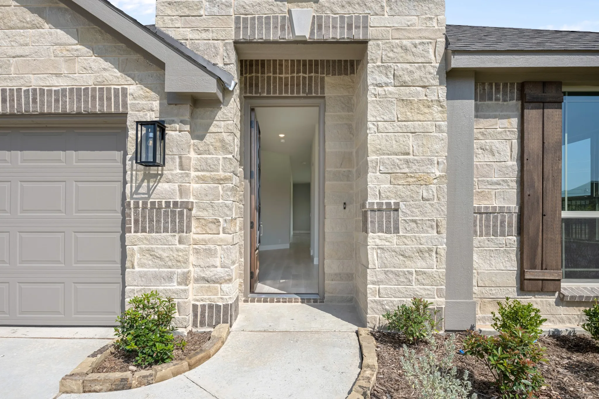 Single Family Residence For Sale in Dallas County , 121 Creekstone Drive, Balch Springs, Texas 75181, 4 Bedroom, 3 Bathroom, 2 Garage spaces, 2,452 Sqft, built in 2026, mls#21293008, Real Estate Agent in Balch Springs, Homes For Sale in Dallas county, Homes For Sale in Balch Springs, Realtor in Balch Springs Texas, Real Estate Brokerage Independent Realty Texas, Luminita Cordes Realtor