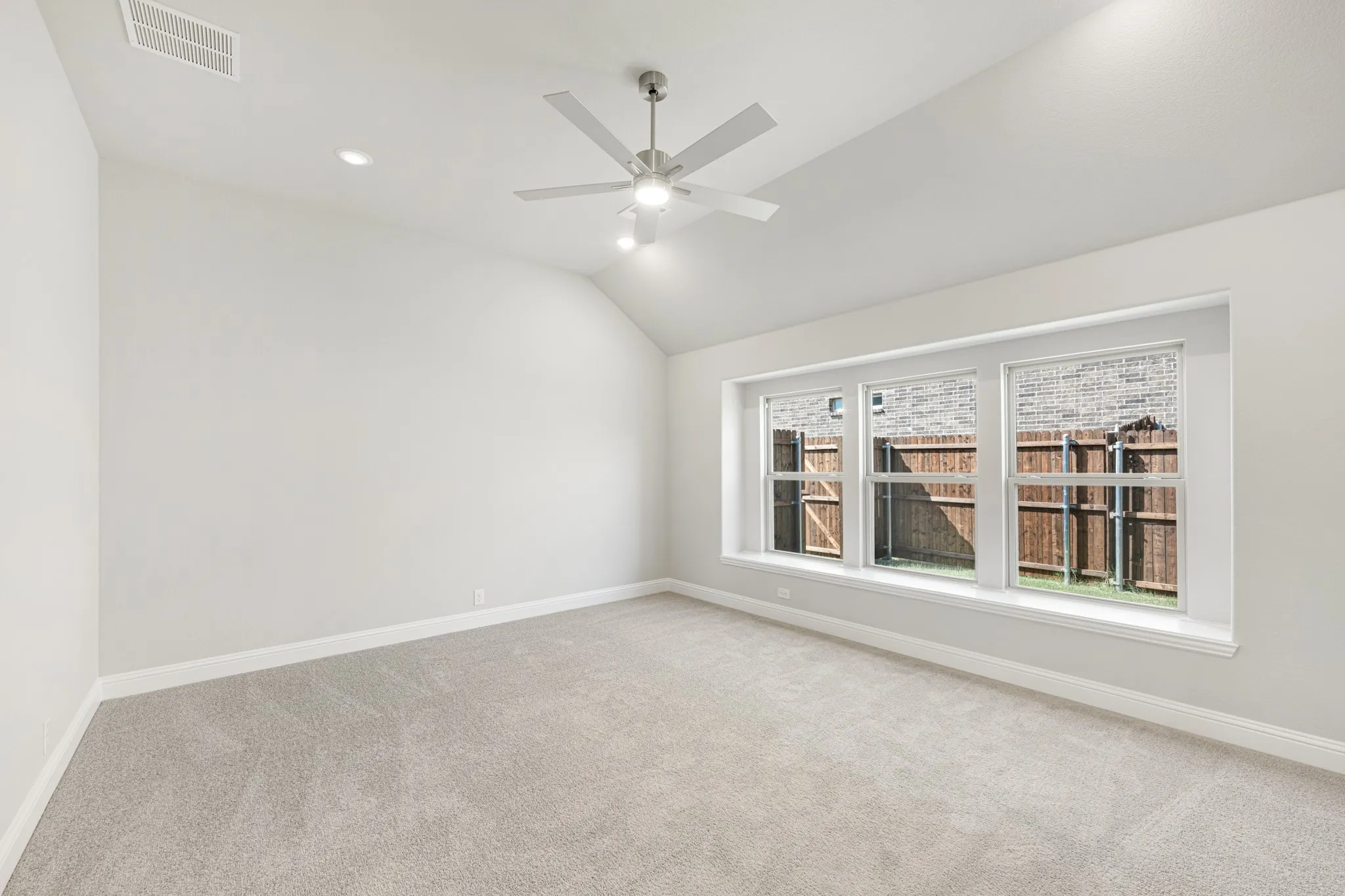Single Family Residence For Sale in Dallas County , 121 Creekstone Drive, Balch Springs, Texas 75181, 4 Bedroom, 3 Bathroom, 2 Garage spaces, 2,452 Sqft, built in 2026, mls#21293008, Real Estate Agent in Balch Springs, Homes For Sale in Dallas county, Homes For Sale in Balch Springs, Realtor in Balch Springs Texas, Real Estate Brokerage Independent Realty Texas, Luminita Cordes Realtor