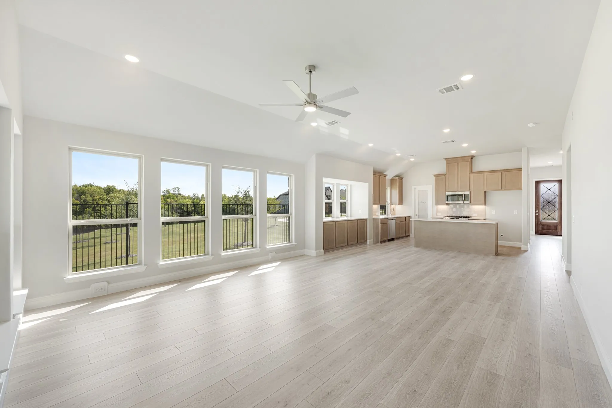 Single Family Residence For Sale in Dallas County , 121 Creekstone Drive, Balch Springs, Texas 75181, 4 Bedroom, 3 Bathroom, 2 Garage spaces, 2,452 Sqft, built in 2026, mls#21293008, Real Estate Agent in Balch Springs, Homes For Sale in Dallas county, Homes For Sale in Balch Springs, Realtor in Balch Springs Texas, Real Estate Brokerage Independent Realty Texas, Luminita Cordes Realtor
