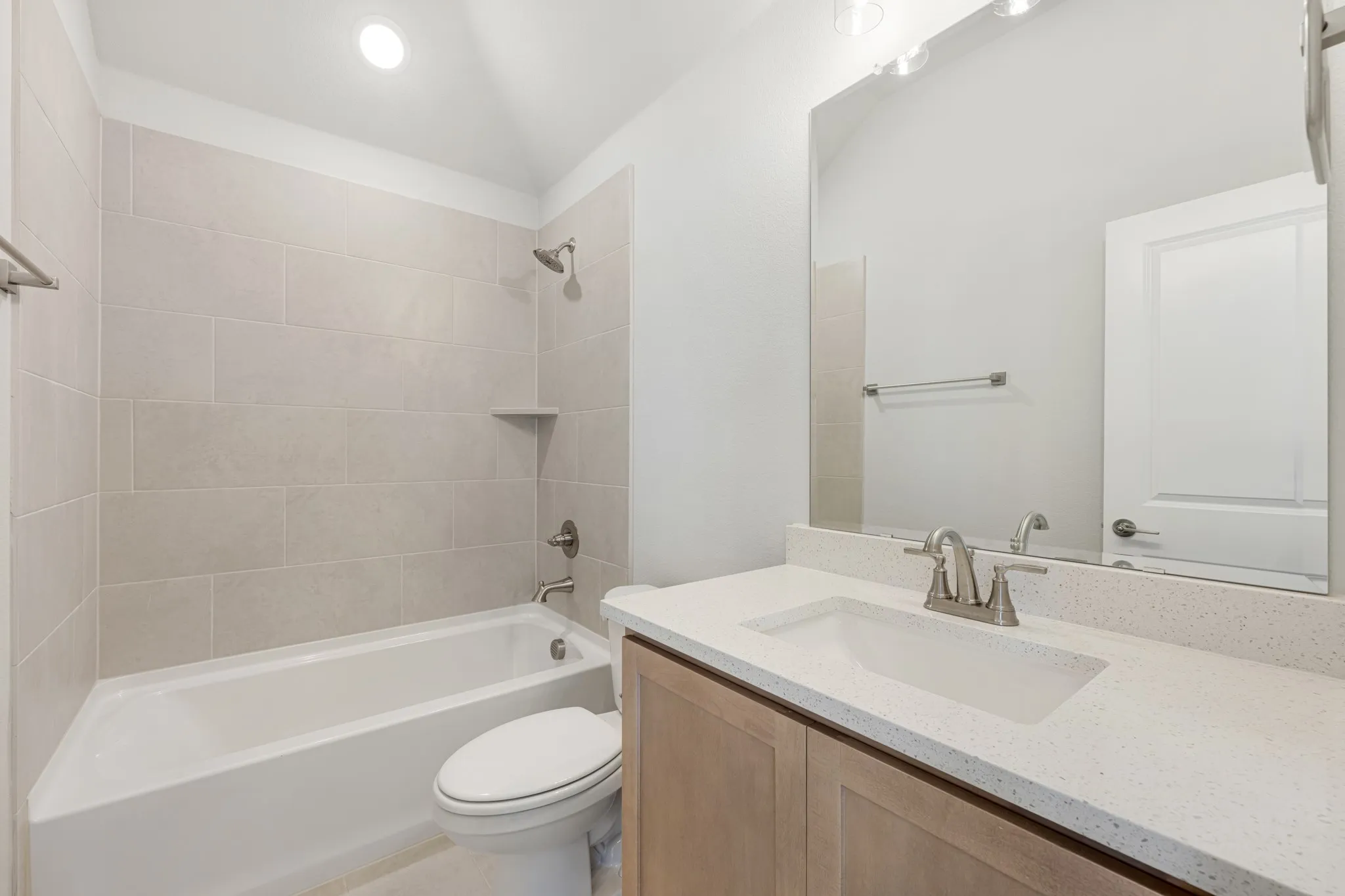 Single Family Residence For Sale in Dallas County , 121 Creekstone Drive, Balch Springs, Texas 75181, 4 Bedroom, 3 Bathroom, 2 Garage spaces, 2,452 Sqft, built in 2026, mls#21293008, Real Estate Agent in Balch Springs, Homes For Sale in Dallas county, Homes For Sale in Balch Springs, Realtor in Balch Springs Texas, Real Estate Brokerage Independent Realty Texas, Luminita Cordes Realtor
