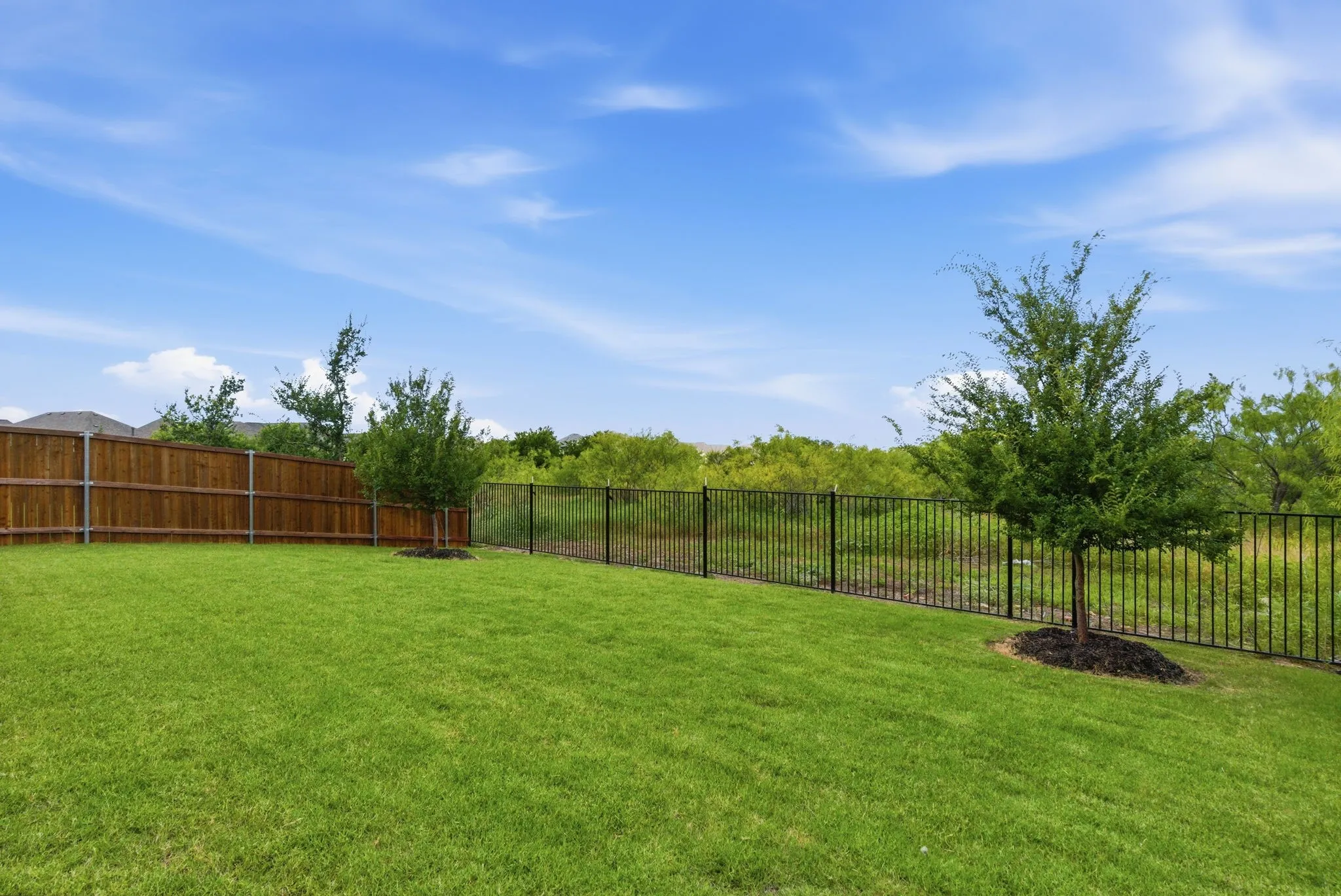 Single Family Residence For Sale in Tarrant County , 915 Winter Cherry Lane, Haslet, Texas 76052, 3 Bedroom, 3 Bathroom, 2 Garage spaces, 2,181 Sqft, built in 2024, Price $524,900, mls#21291882, Real Estate Agent in Haslet, Homes For Sale in Tarrant county, Homes For Sale in Haslet, Realtor in Haslet Texas, Real Estate Brokerage Independent Realty Texas, Luminita Cordes Realtor