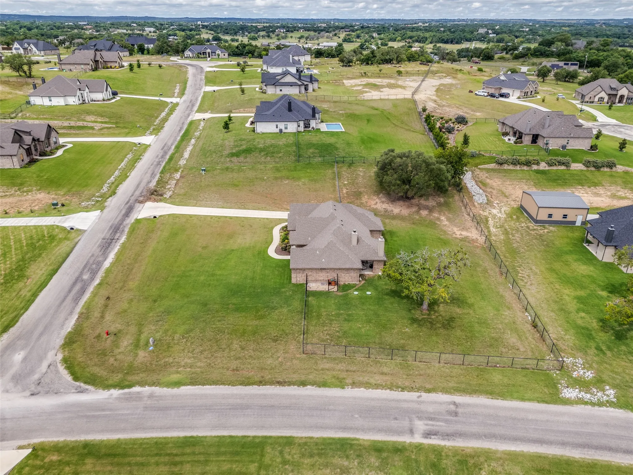 Single Family Residence For Sale in Parker County , 409 Oak Meadow Lane, Weatherford, Texas 76085, 4 Bedroom, 3 Bathroom, 2 Garage spaces, 2,245 Sqft, built in 2022, mls#21283702, Real Estate Agent in Weatherford, Homes For Sale in Parker county, Homes For Sale in Weatherford, Realtor in Weatherford Texas, Real Estate Brokerage Independent Realty Texas, Luminita Cordes Realtor