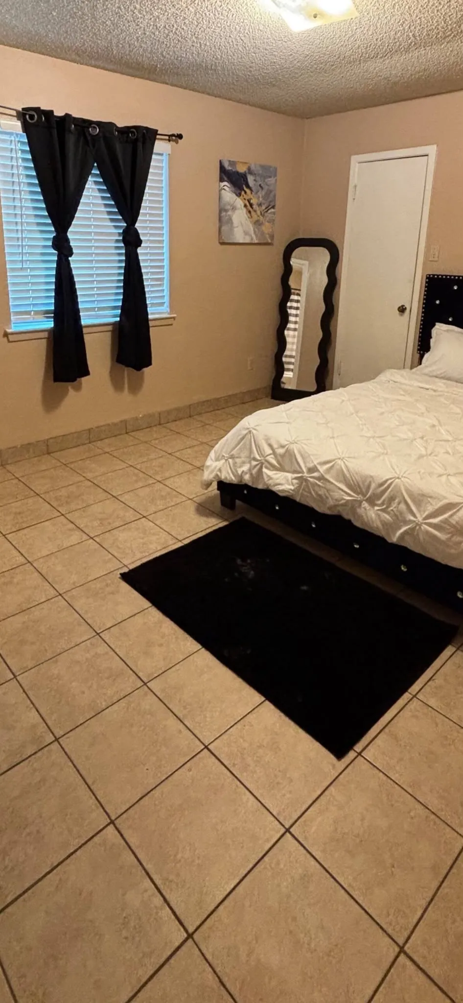Condominium For Rent in Dallas County , 5615 Harvest Hill Road 2015, Dallas, Texas 75230, 2 Bedrooms, 2 Bathrooms, Garage spaces, 905 Sqft, built in 1970, Price $1,800, mls#21293005, Real Estate Agent in Dallas, Homes For Rent in Dallas county, Homes For Rent in Dallas, Realtor in Dallas Texas, Real Estate Brokerage Independent Realty Texas, Luminita Cordes Realtor