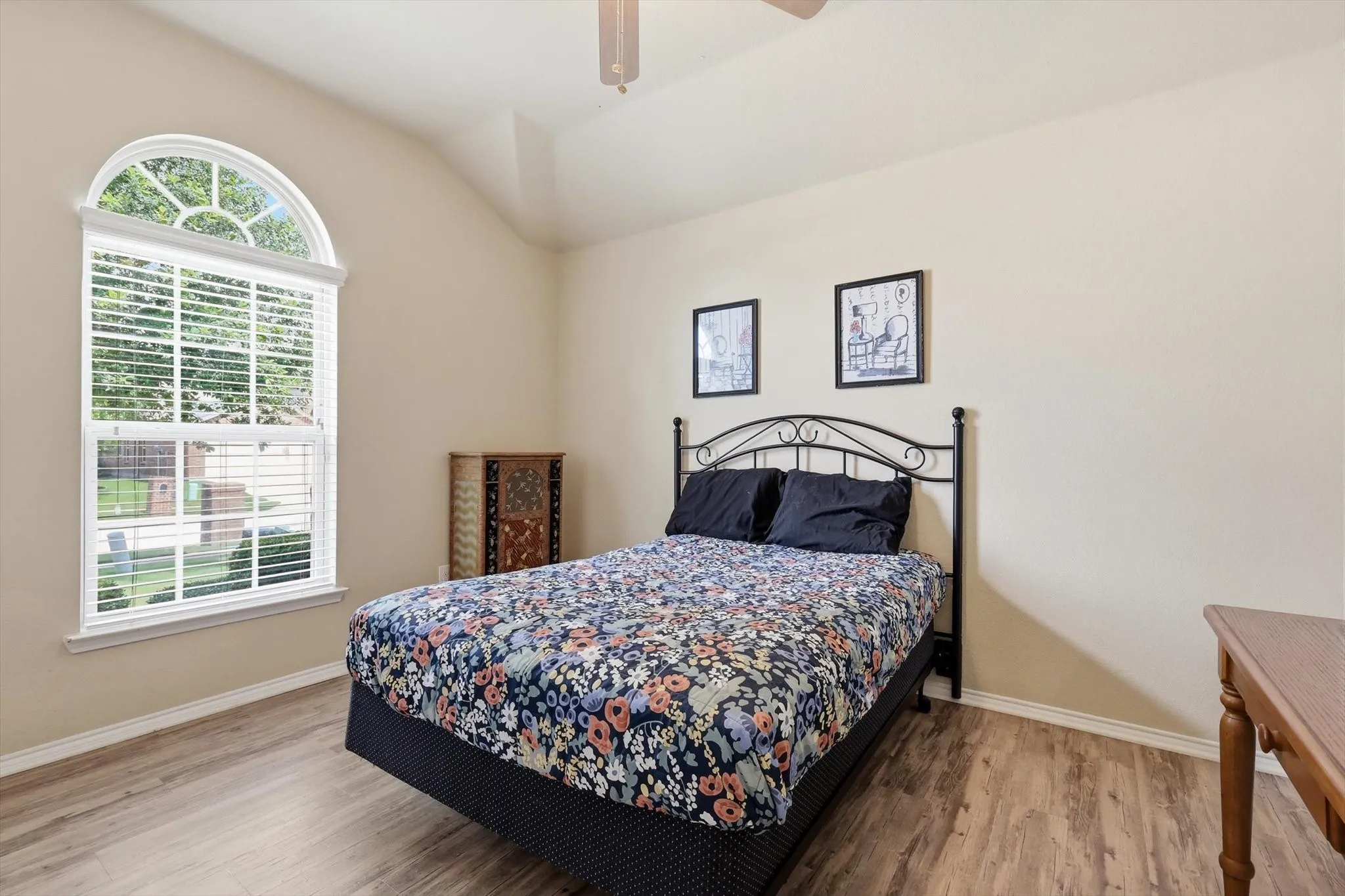 Single Family Residence For Sale in Denton County , 5104 Texana Drive, Frisco, Texas 75036, 3 Bedroom, 2 Bathroom, 2 Garage spaces, 1,706 Sqft, built in 2016, mls#21287355, Real Estate Agent in Frisco, Homes For Sale in Denton county, Homes For Sale in Frisco, Realtor in Frisco Texas, Real Estate Brokerage Independent Realty Texas, Luminita Cordes Realtor